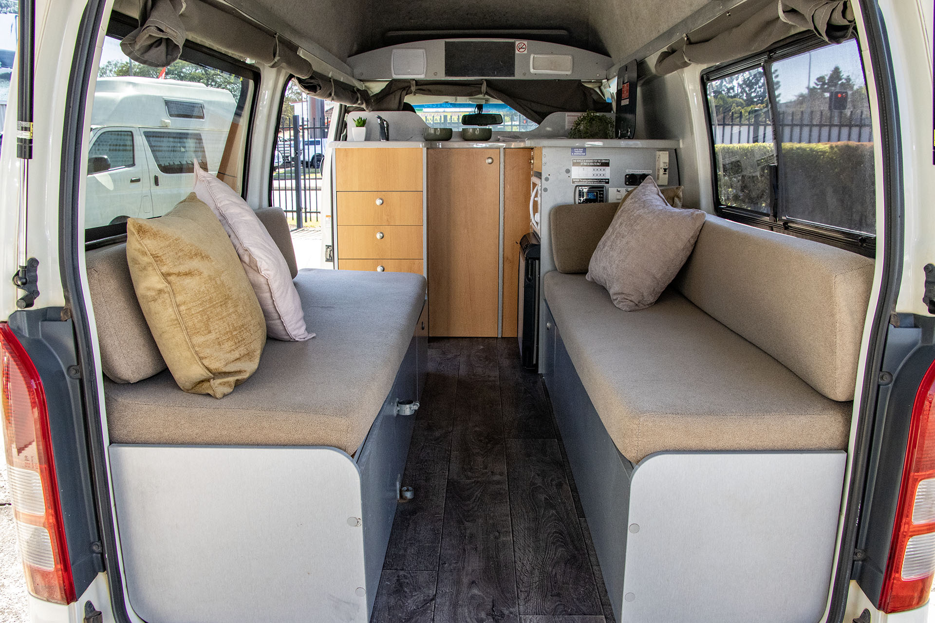 Carousel Popup Thumnails 28 - 2019 Kea HiTop T490 Toyota 2 Berth