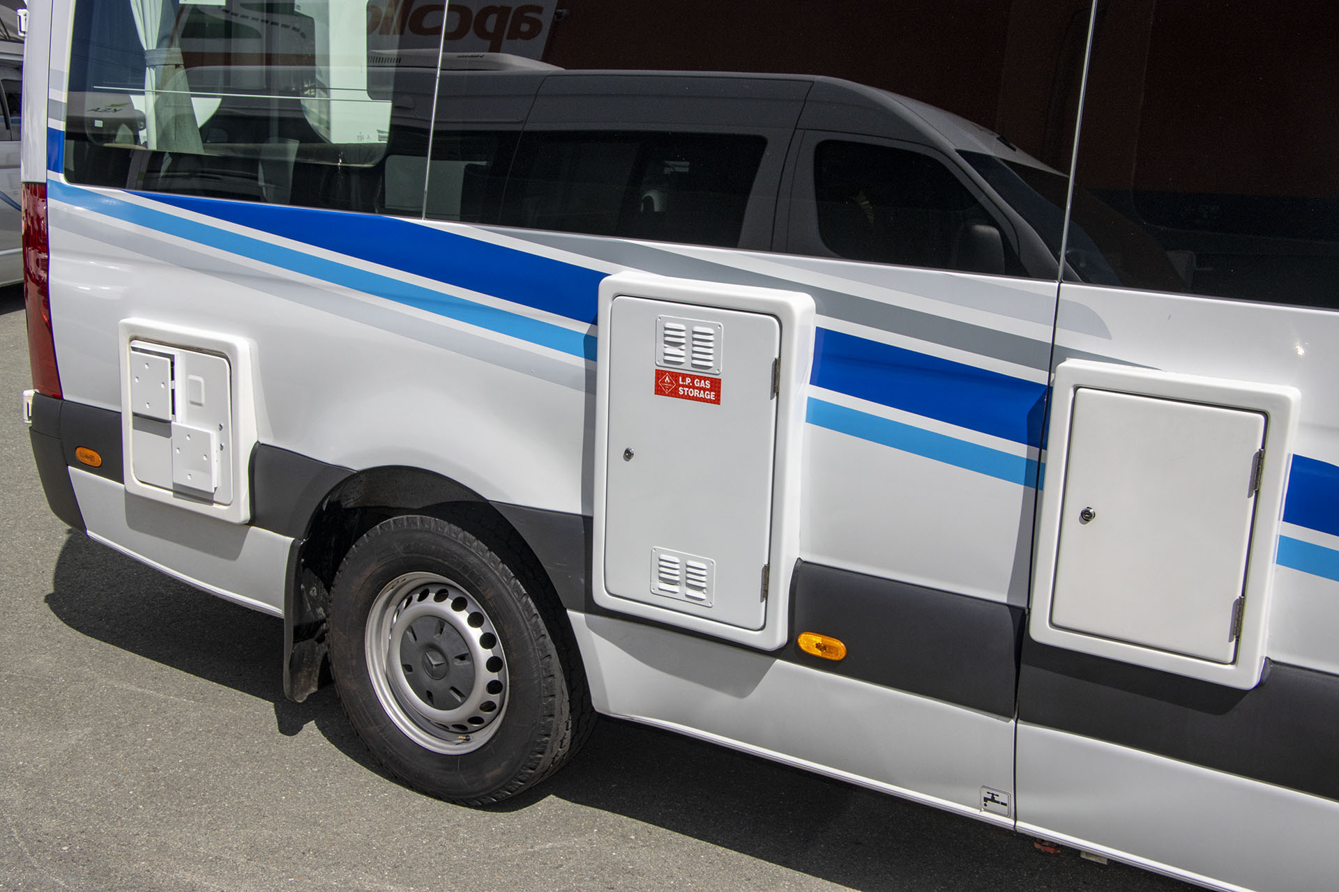 Carousel Popup Thumnails 11 - 2021 Kea Nomad M700 Mercedes 3 Berth