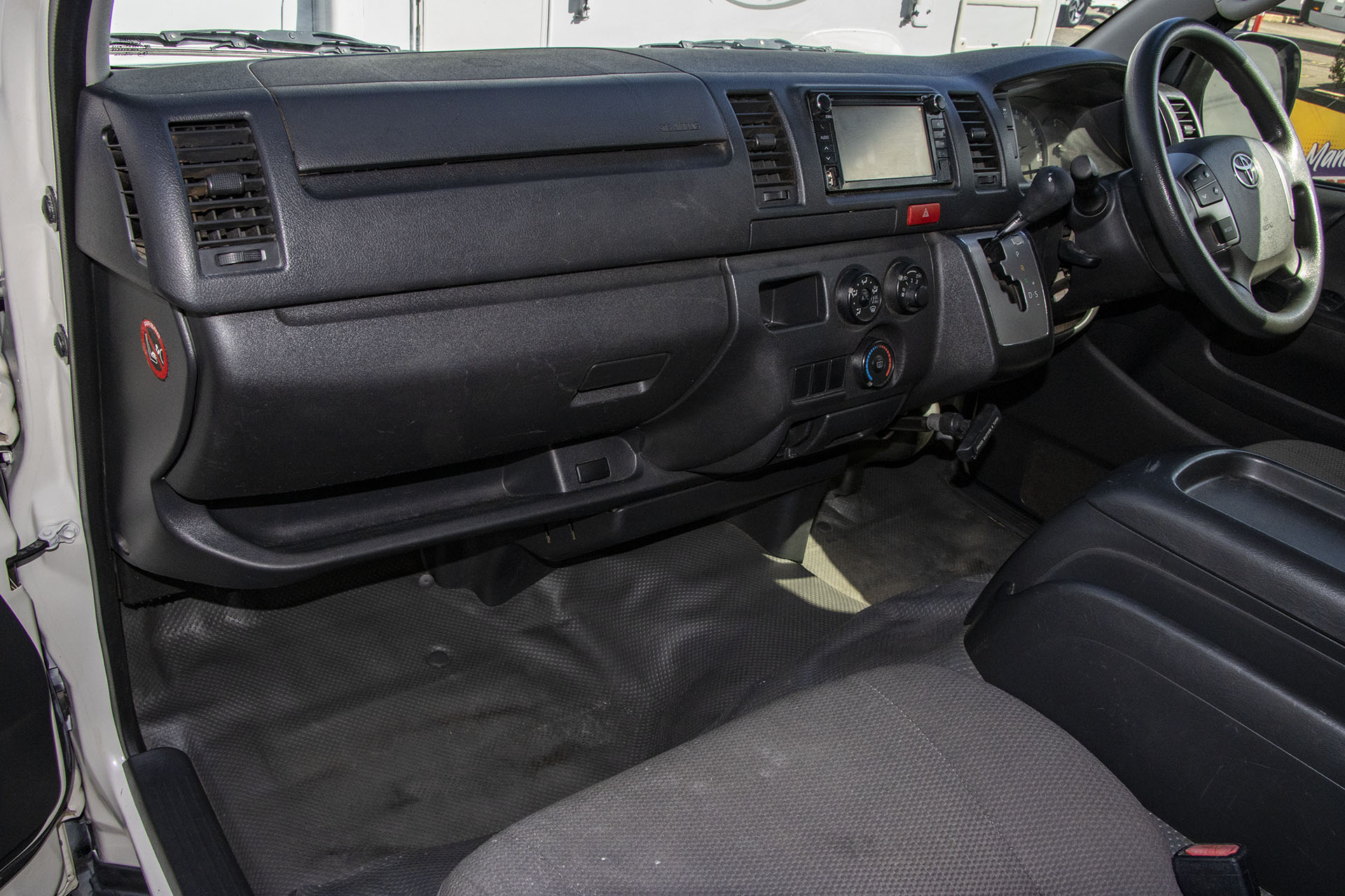 Carousel Popup Thumnails 12 - 2018 Talvor Endeavour Toyota 4 Berth