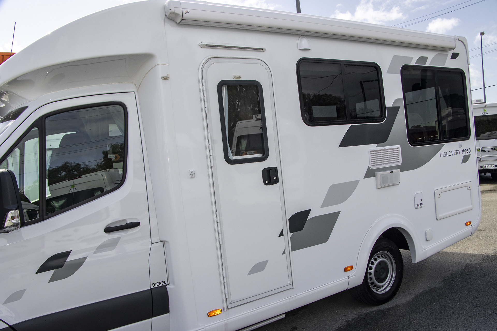Carousel Popup Thumnails 11 - 2024 Kea Discovery M660 Mercedes 4 Berth