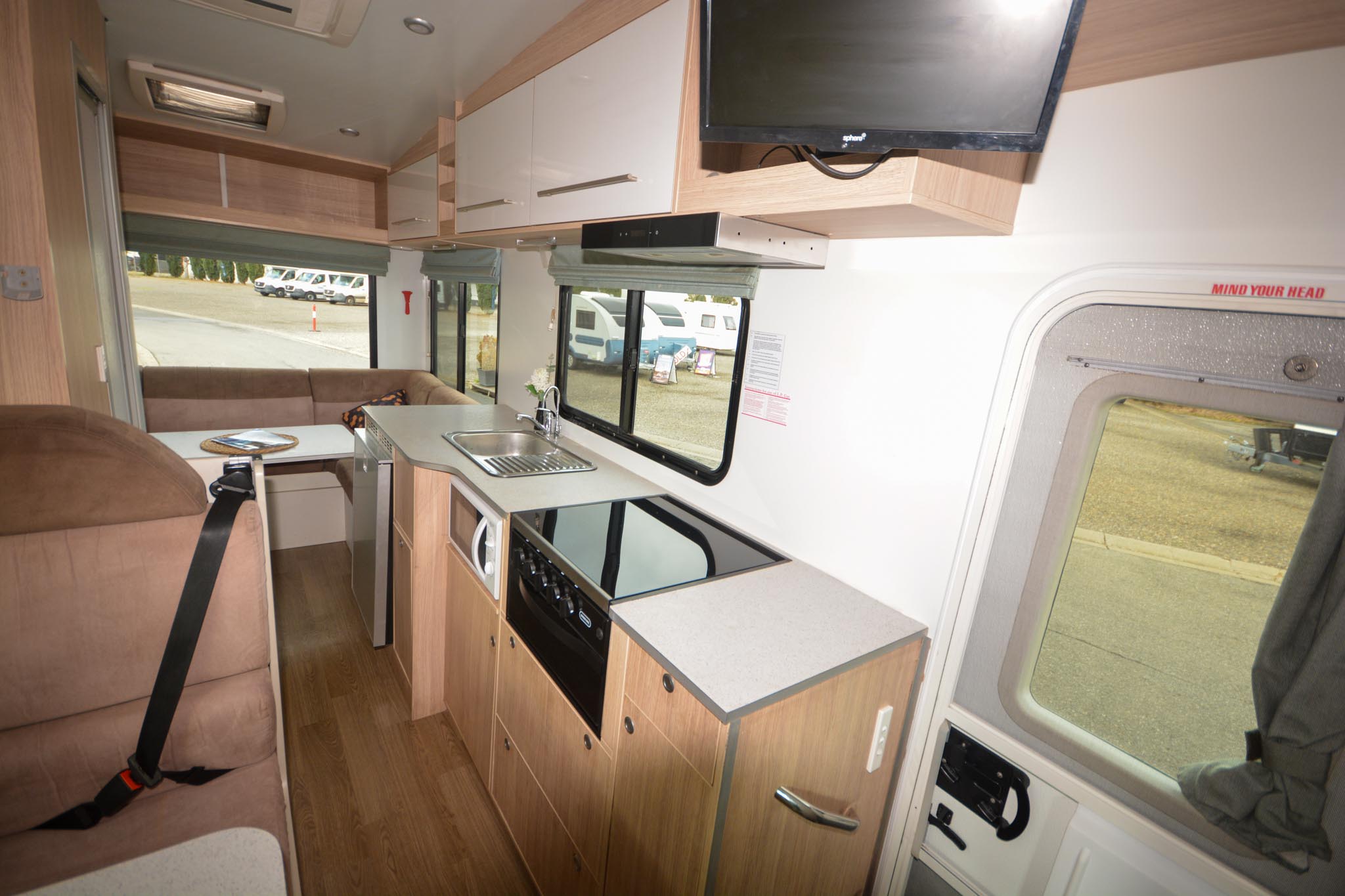 Carousel Popup Thumnails 23 - 2021 Kea River M721 Mercedes 6 Berth
