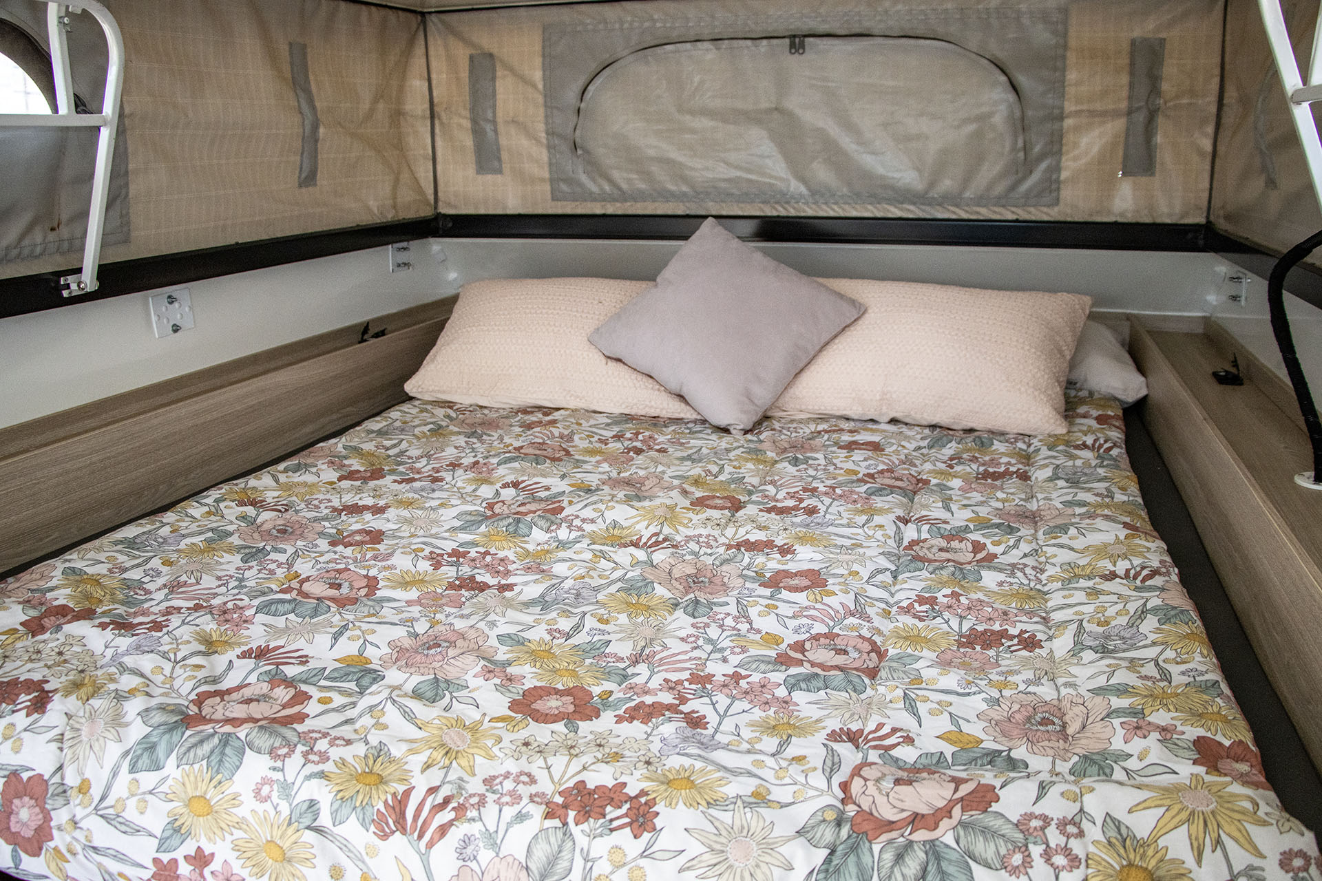 Carousel Popup Thumnails 36 - 2022 Talvor Adventure Camper Nissan 2 Berth