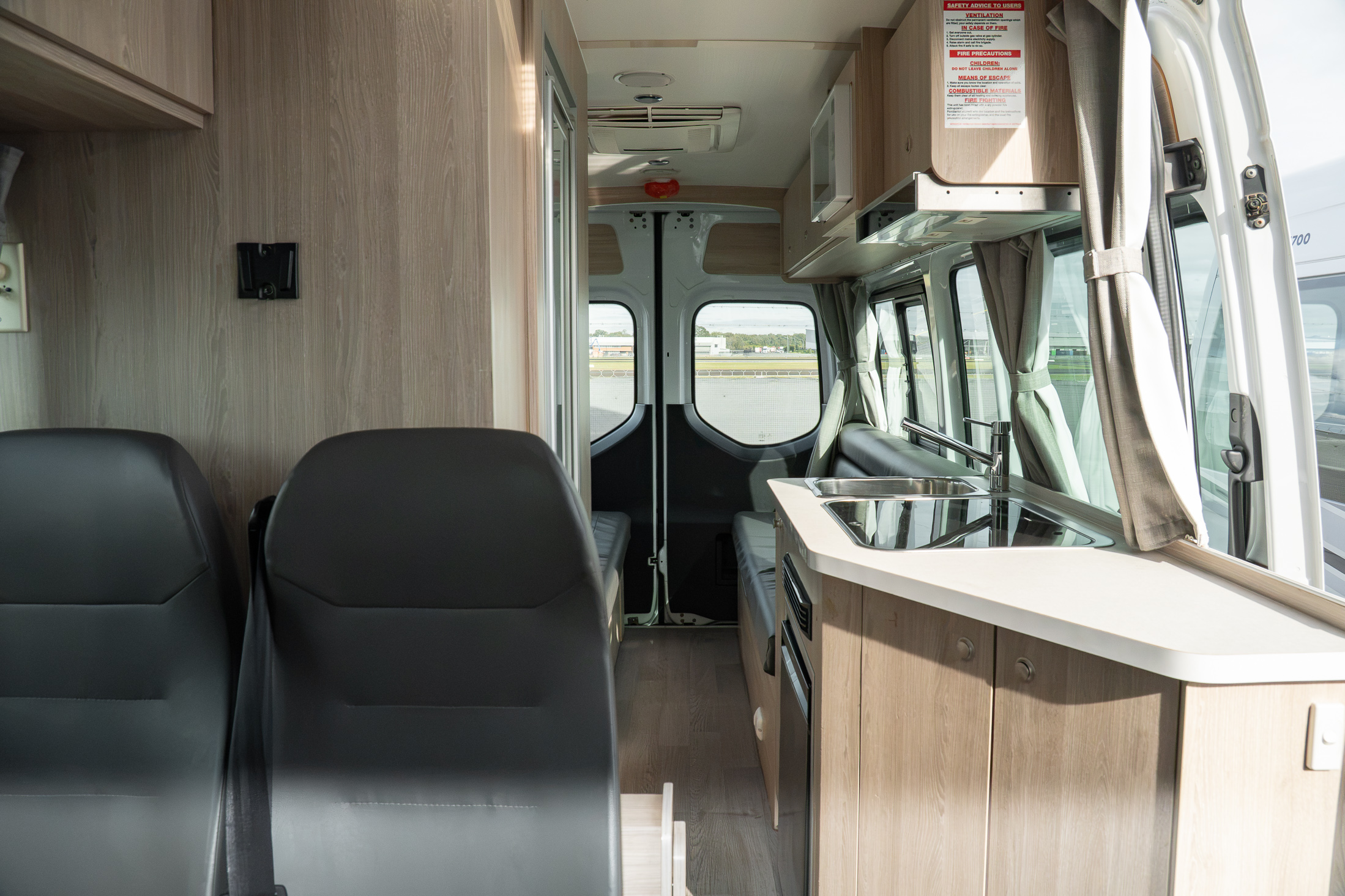 Carousel Popup Thumnails 28 - 2021 Talvor Euro Tourer Mercedes 2 Berth 4S
