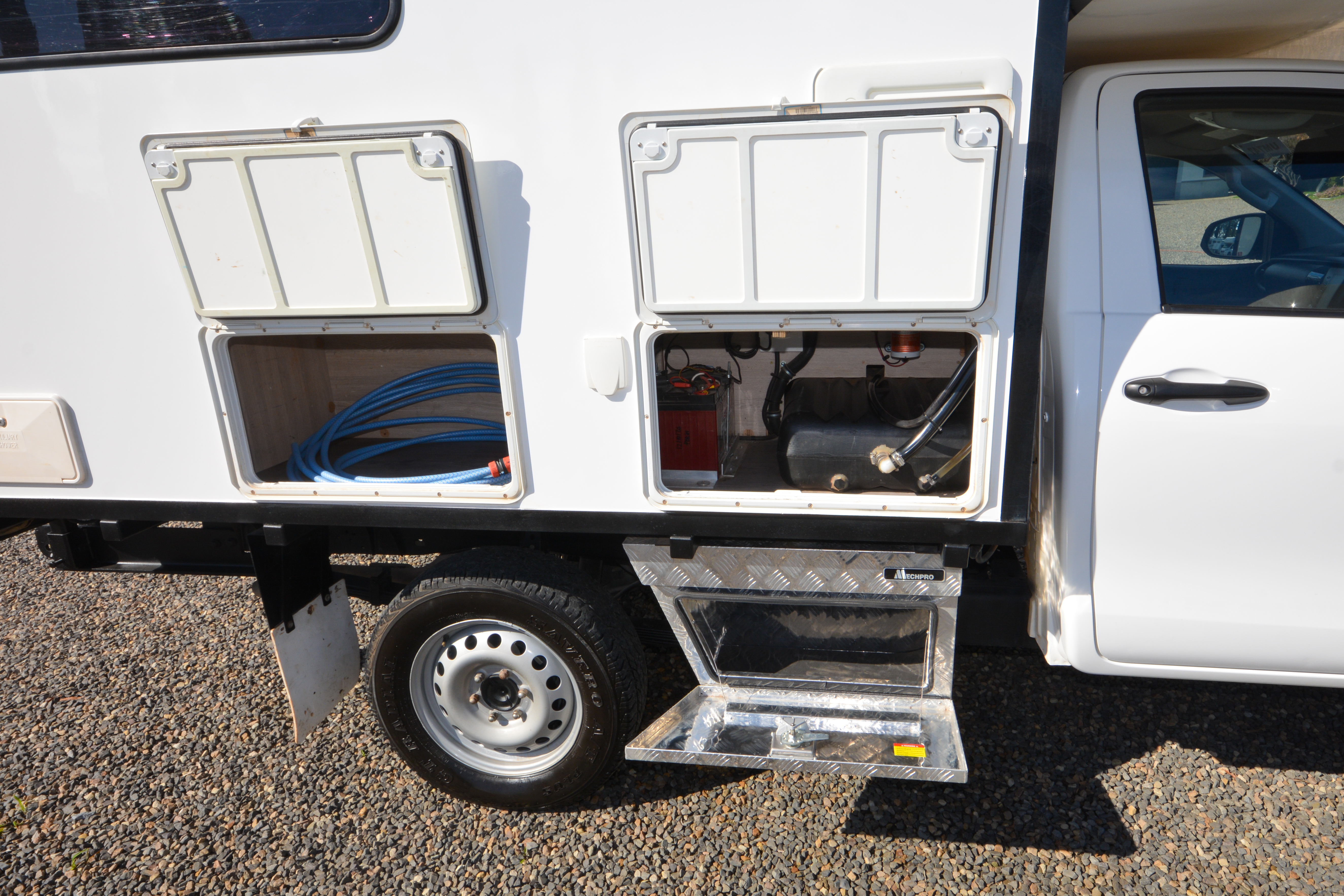 Carousel Popup Thumnails 15 - 2022 Talvor Adventure Camper Toyota 2 Berth
