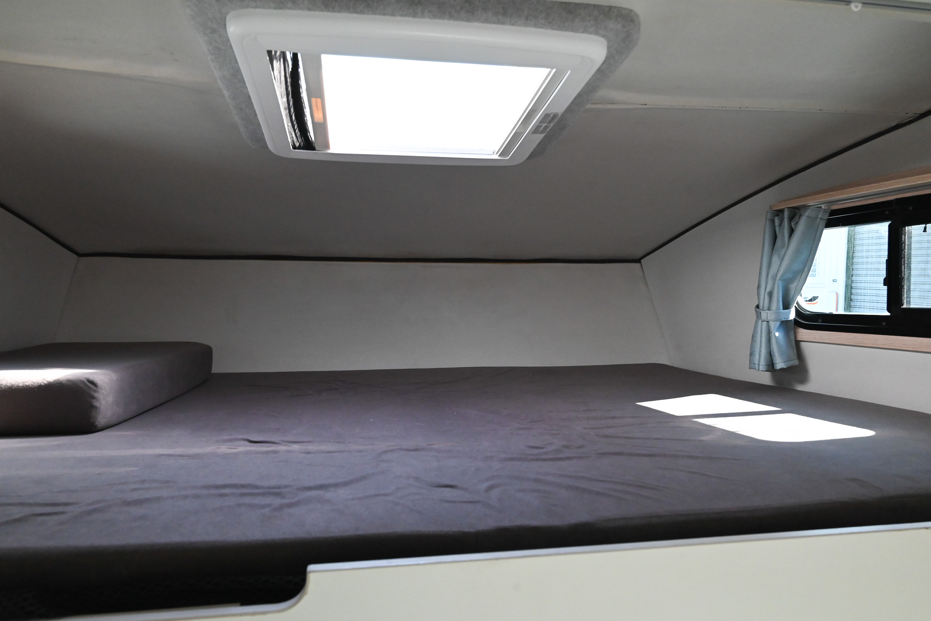 Carousel Popup Thumnails 20 - 2019 Kea River M721 Mercedes 6 Berth
