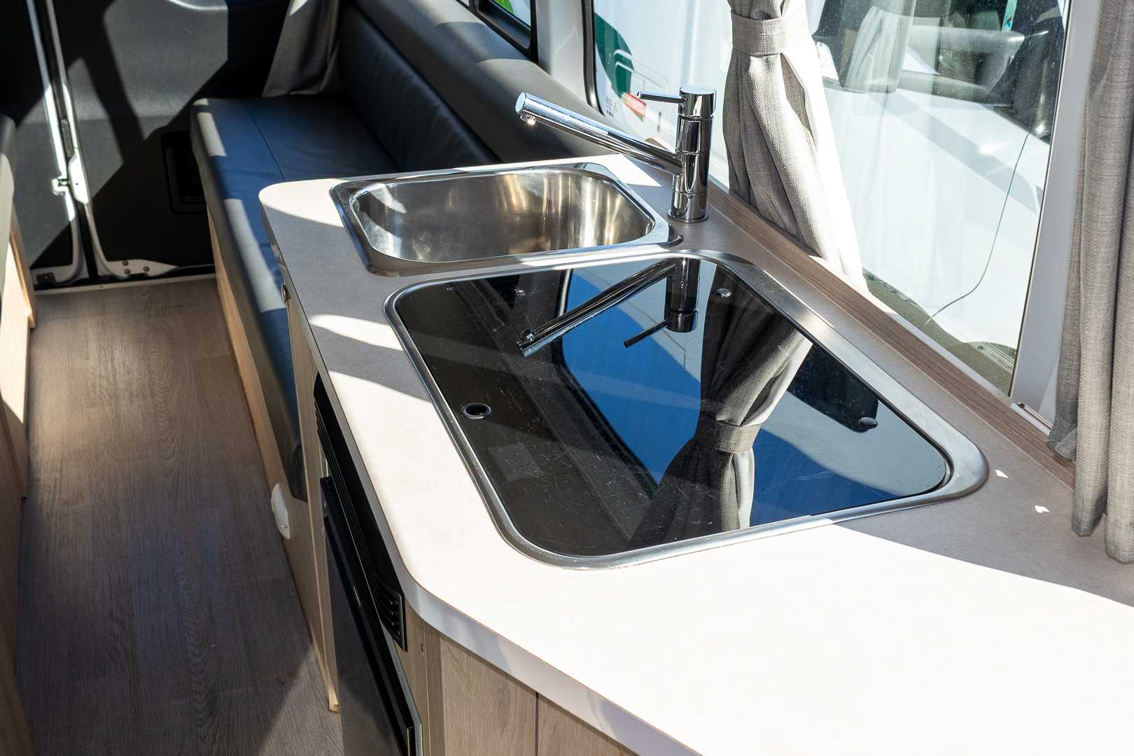 Carousel Popup Thumnails 33 - 2021 Talvor Euro Tourer Mercedes 2 Berth 4S