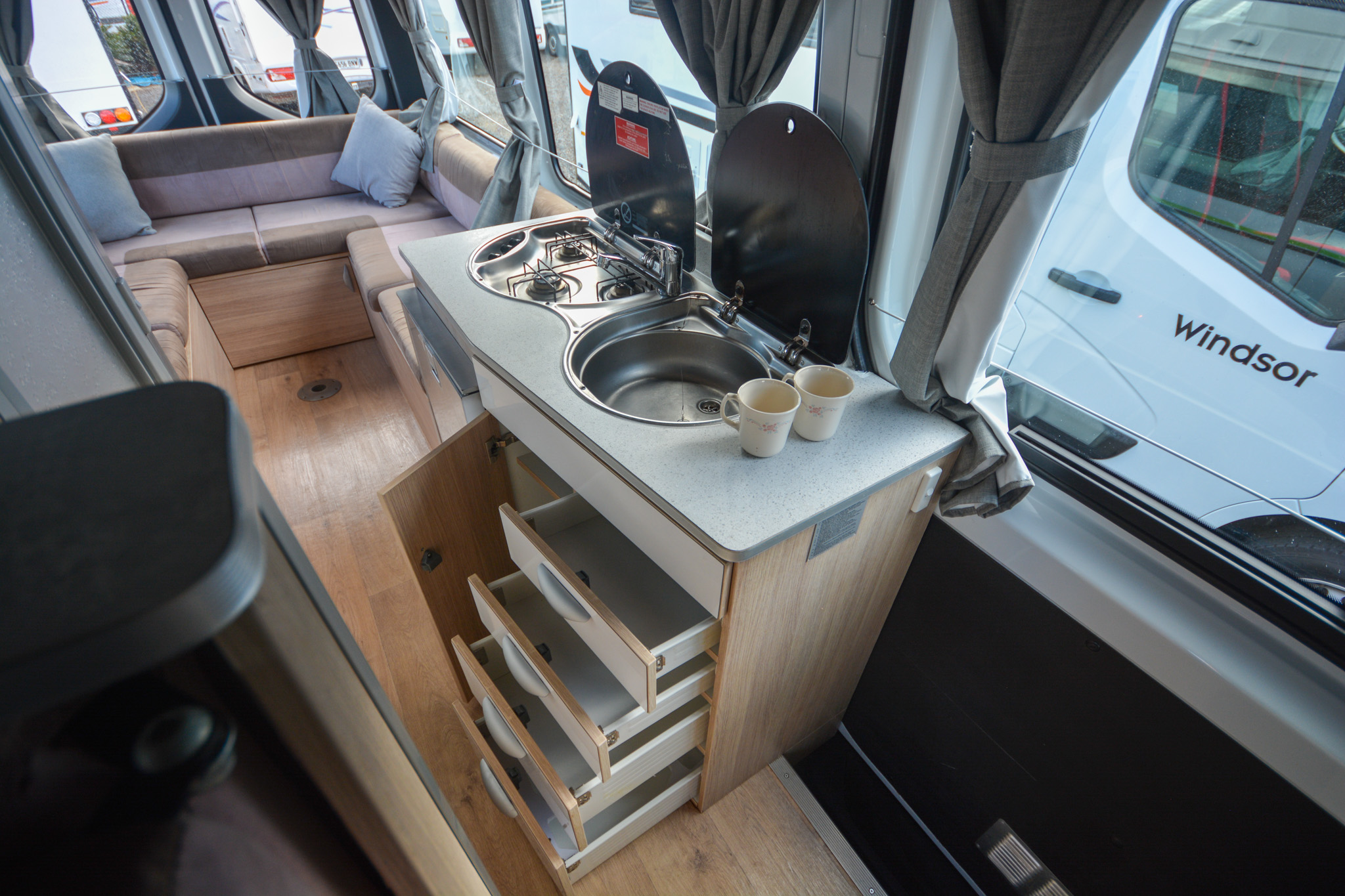 Carousel Popup Thumnails 27 - 2021 Kea Nomad M700 Mercedes 3 Berth