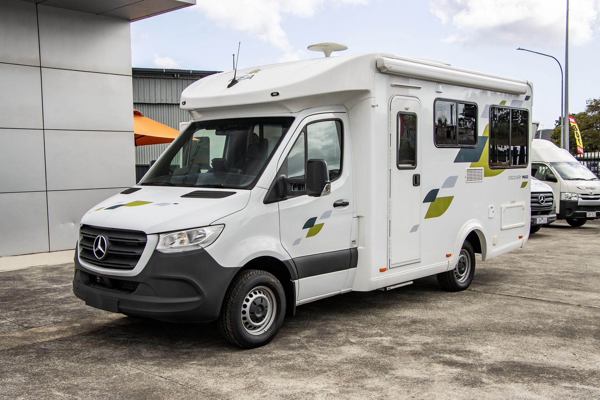 Carousel Popup Thumnails 3 - 2024 Kea Discovery M660 Mercedes 4 Berth
