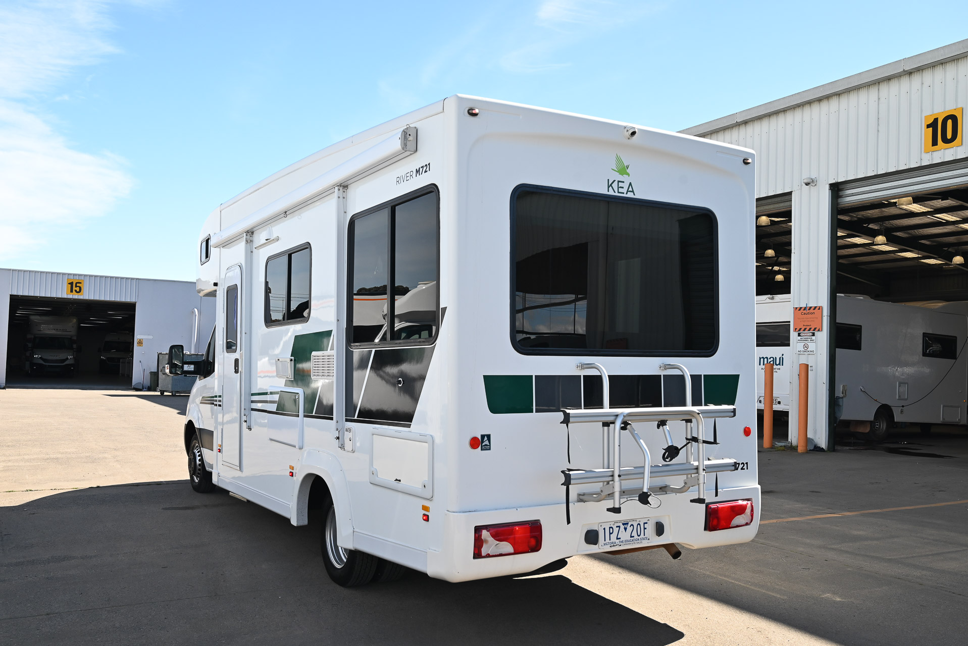 Carousel Popup Thumnails 7 - 2019 Kea River M721 Mercedes 6 Berth
