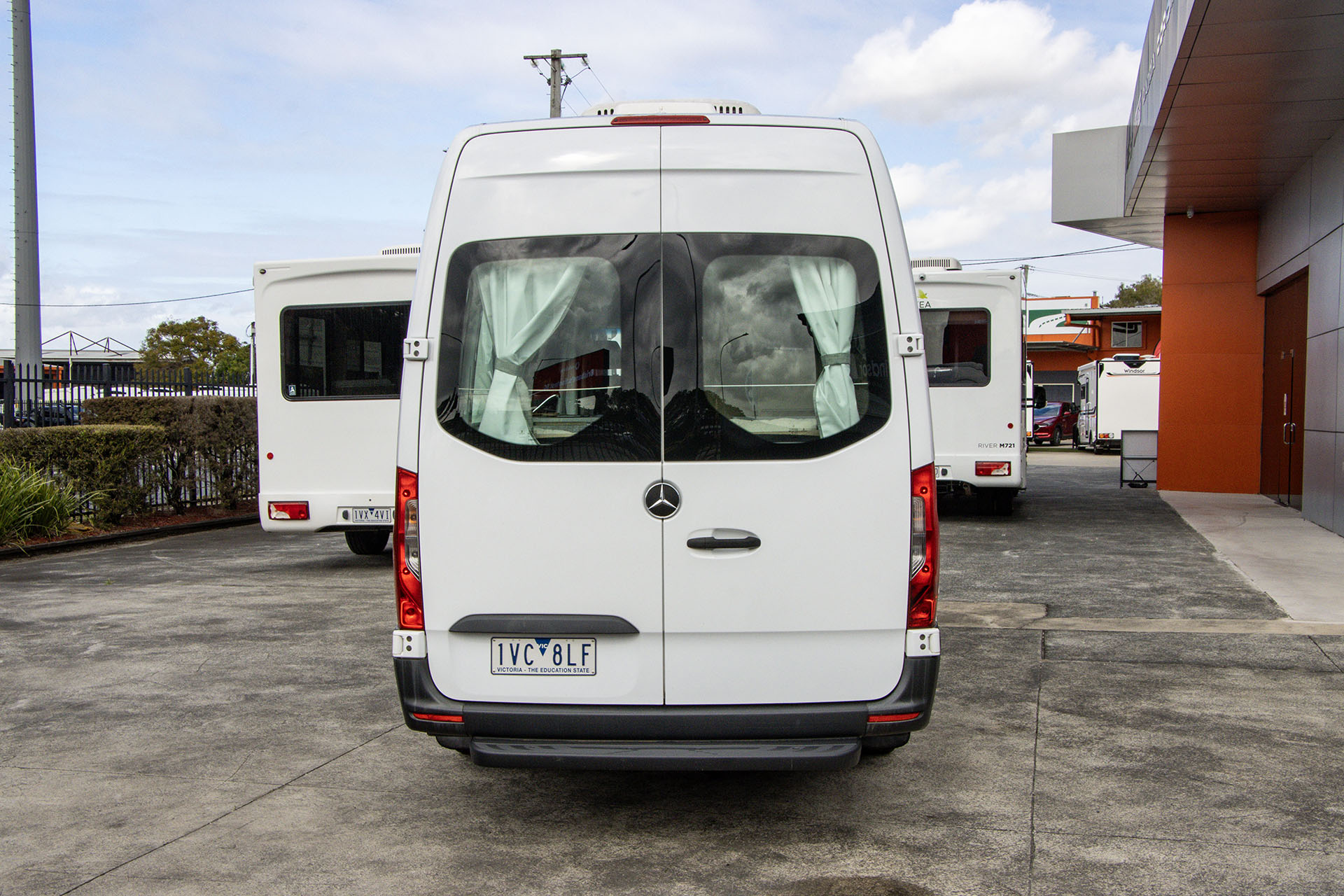 Carousel Popup Thumnails 8 - 2021 Kea Nomad M700 Mercedes 3 Berth