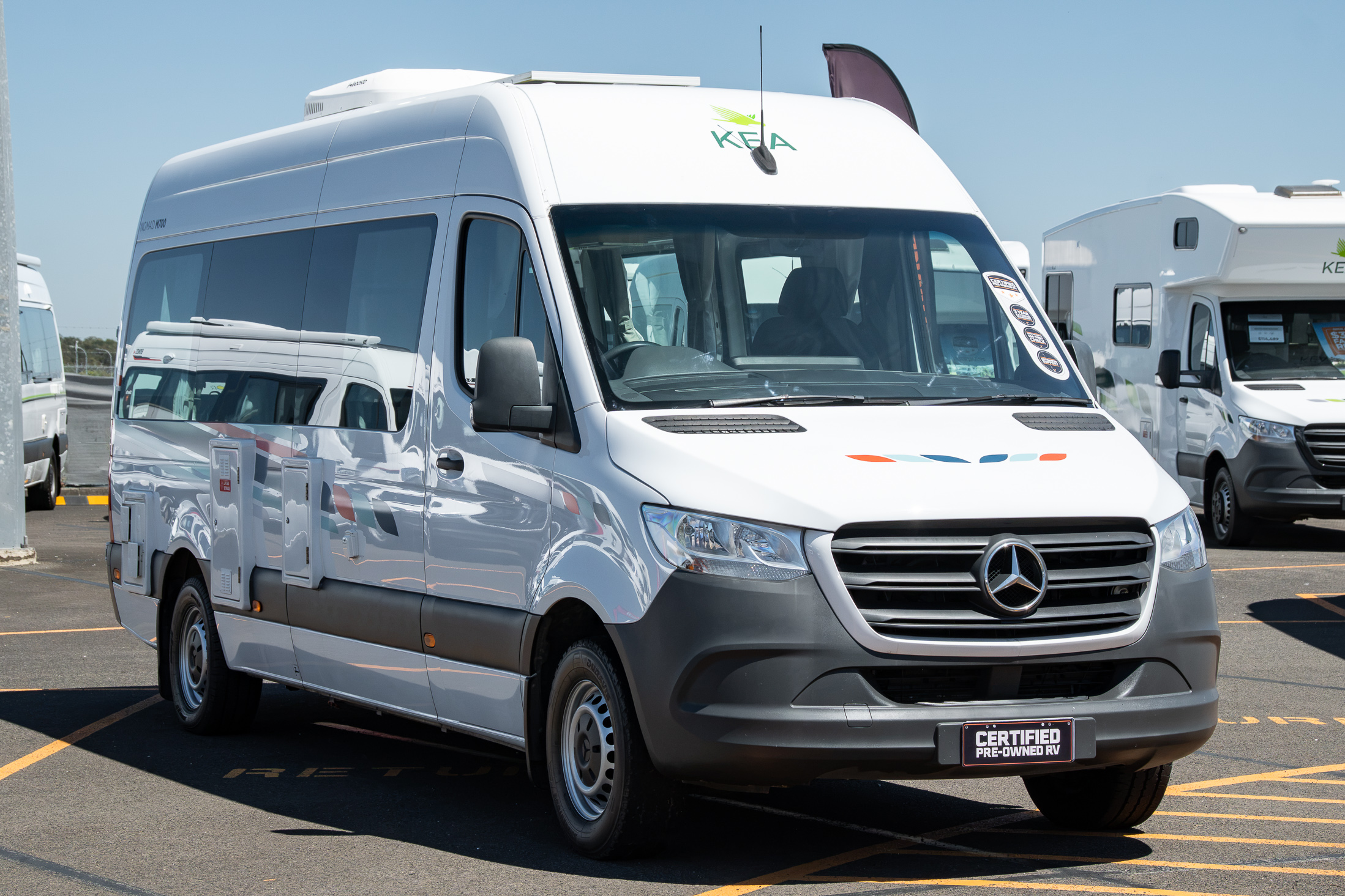 Carousel Popup Main - 2022 Kea Nomad M700 Mercedes 3 Berth