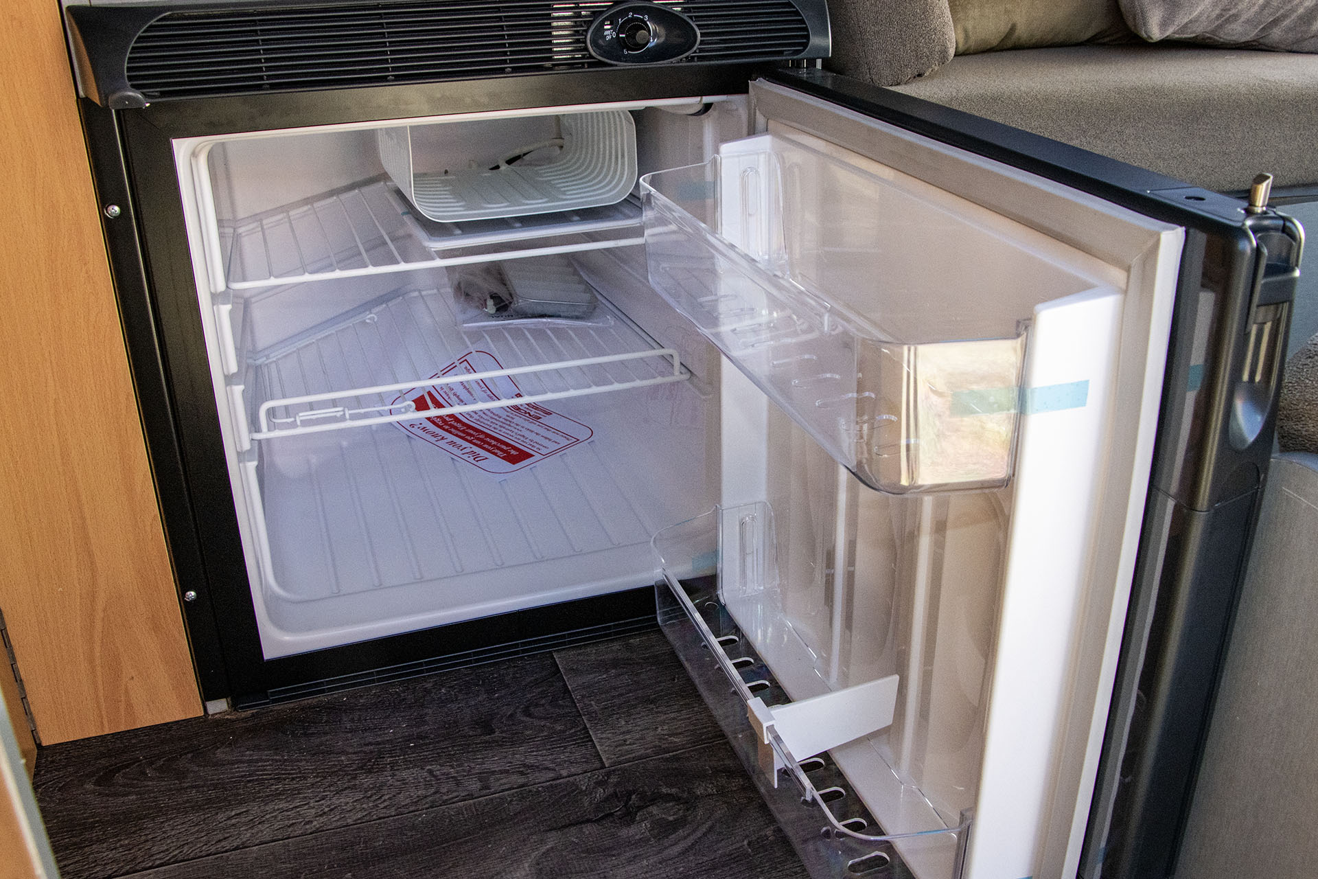 Carousel Popup Thumnails 26 - 2019 Kea HiTop T490 Toyota 2 Berth