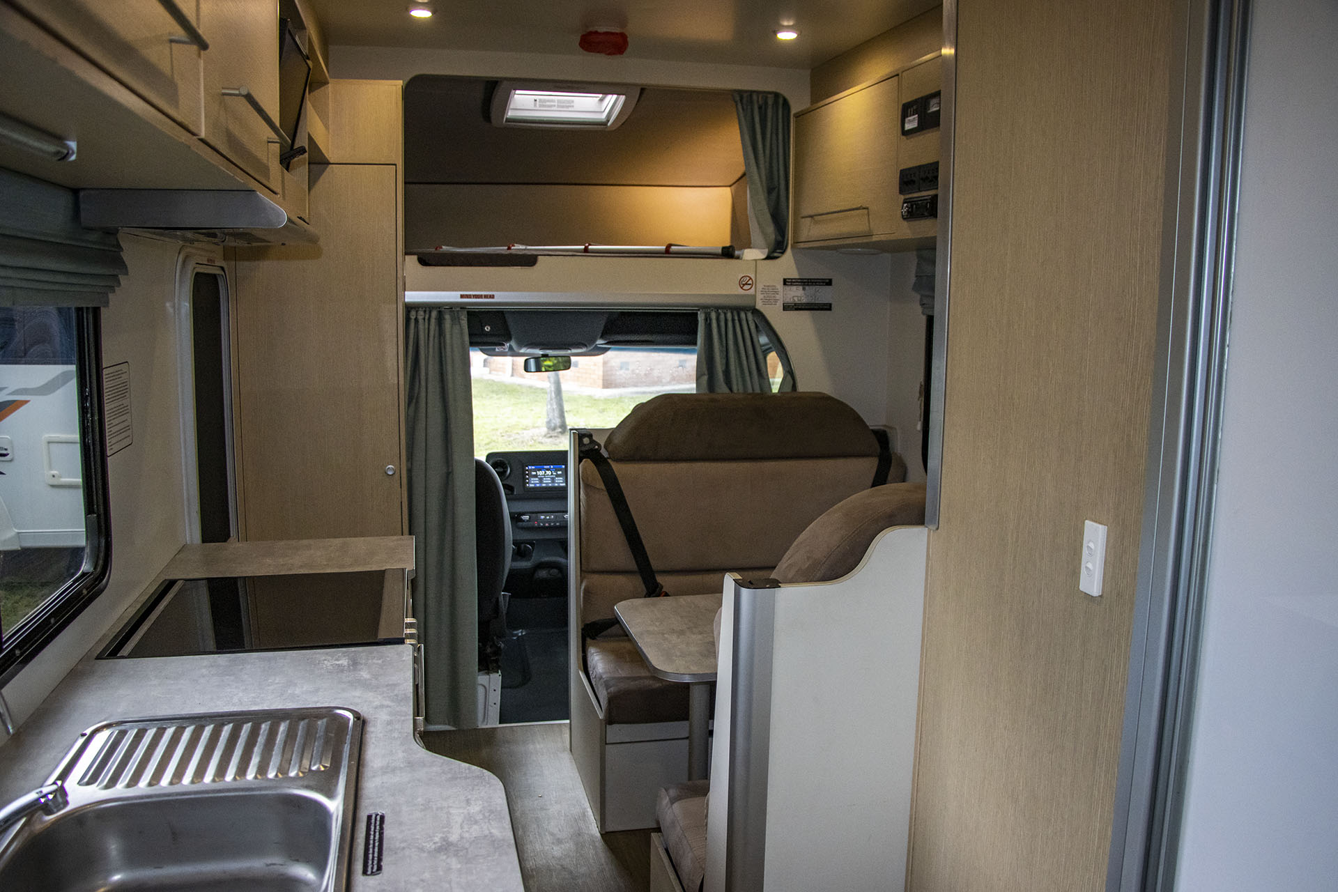 Carousel Popup Thumnails 20 - 2021 Kea River M721 Mercedes 6 Berth