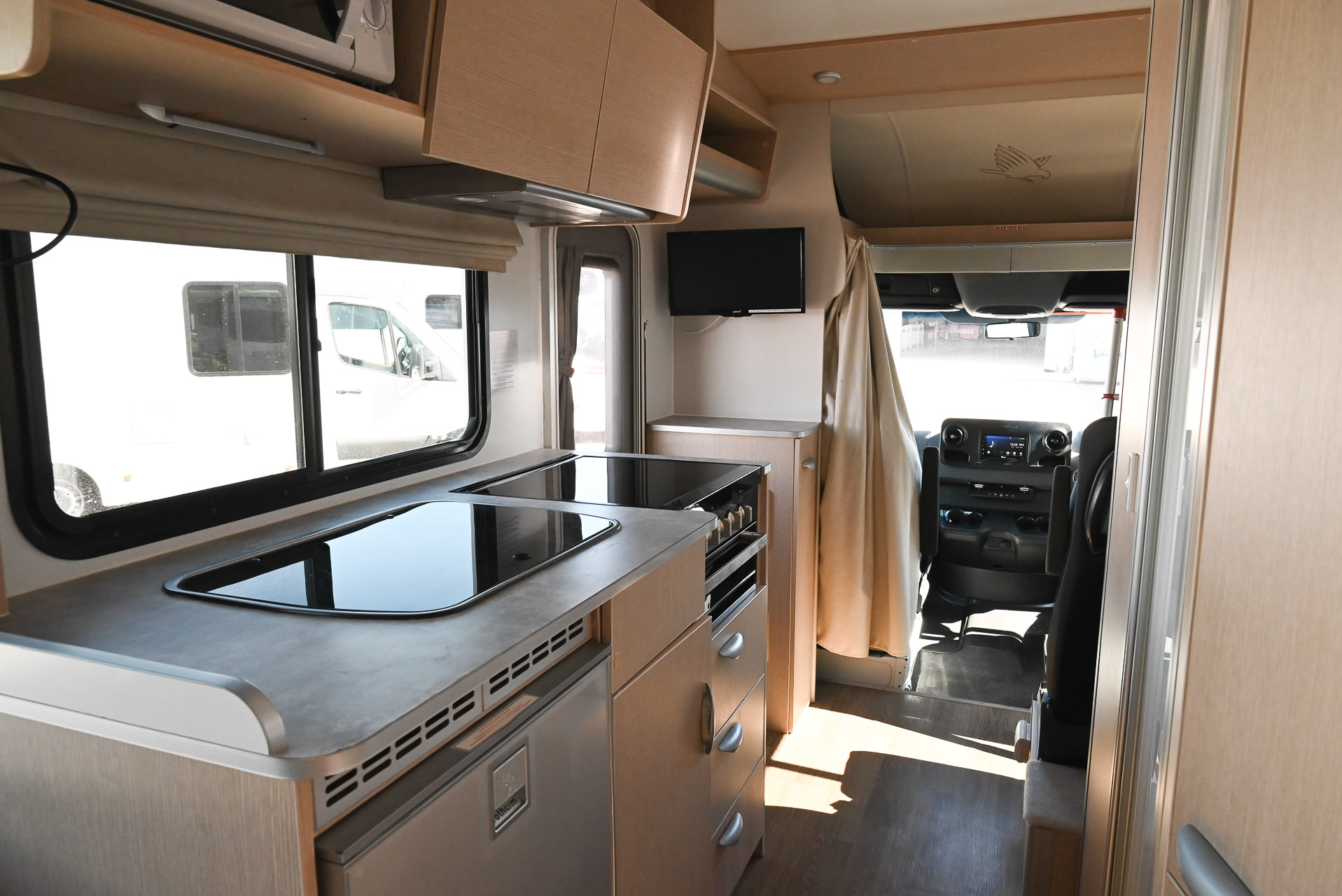 Carousel Popup Thumnails 30 - 2022 Kea Discovery M660 Mercedes 4 Berth