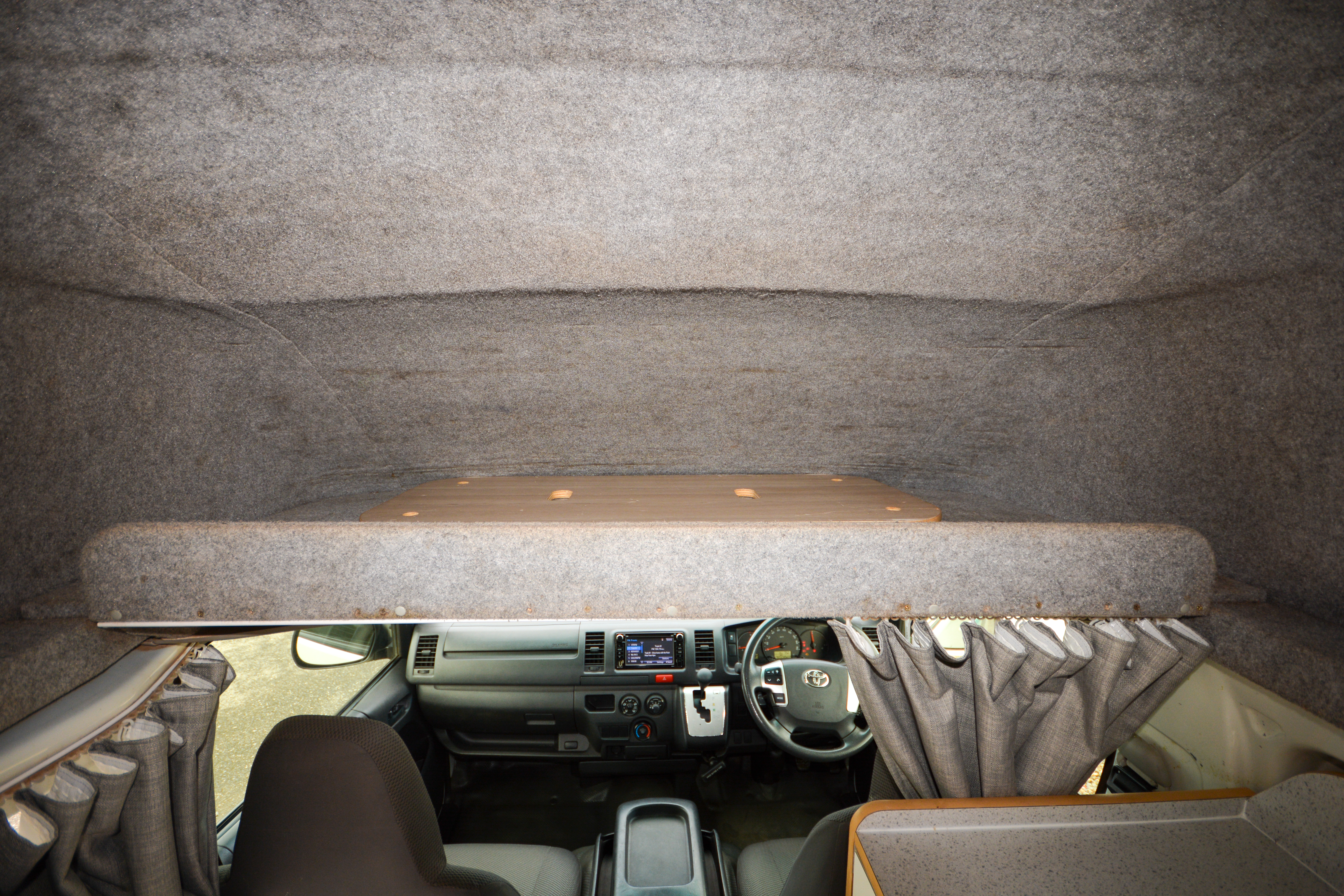 Carousel Popup Thumnails 20 - 2018 Talvor HiTop Toyota 2 Berth