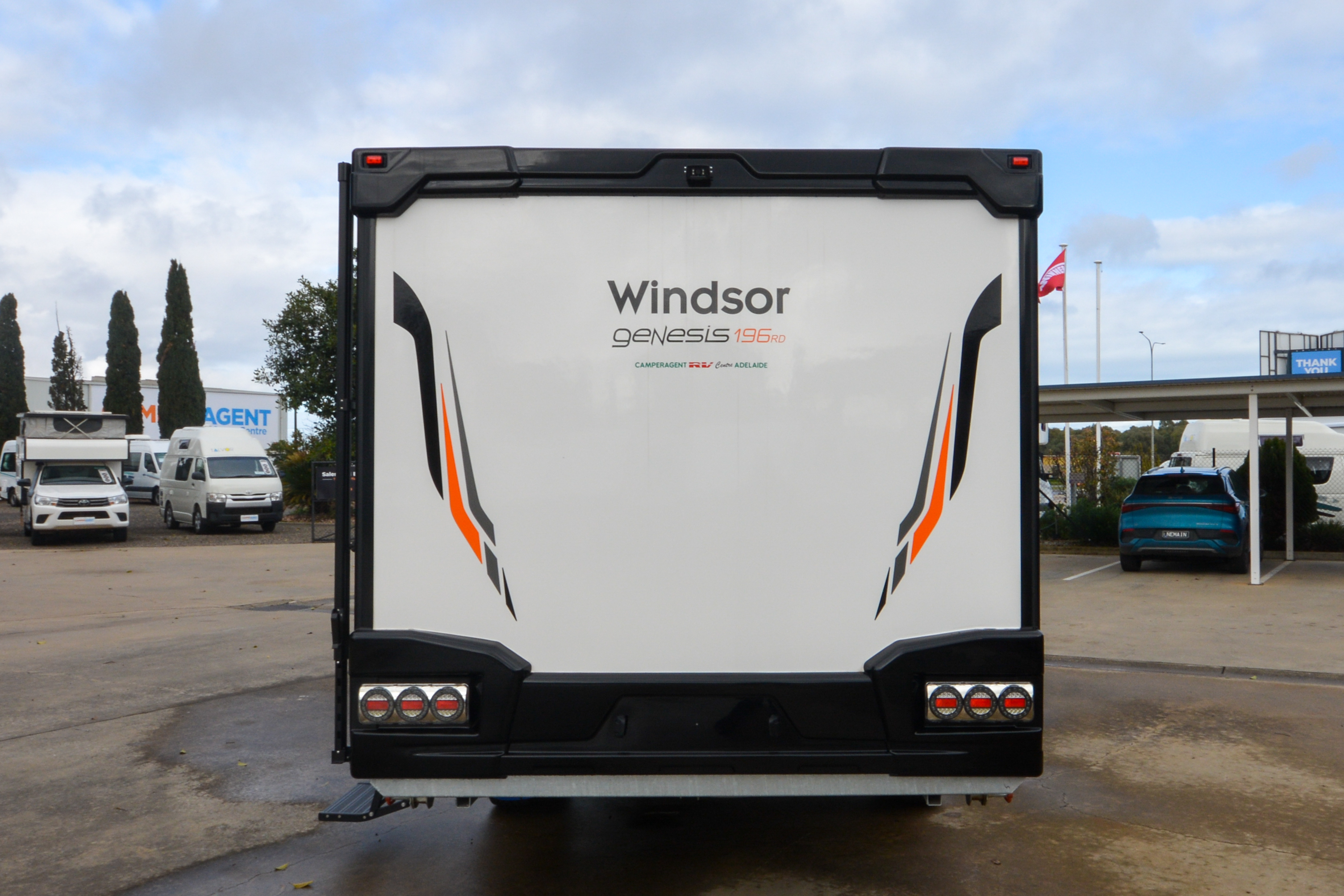 Carousel Popup Thumnails 8 - 2024 Windsor Genesis 196RD