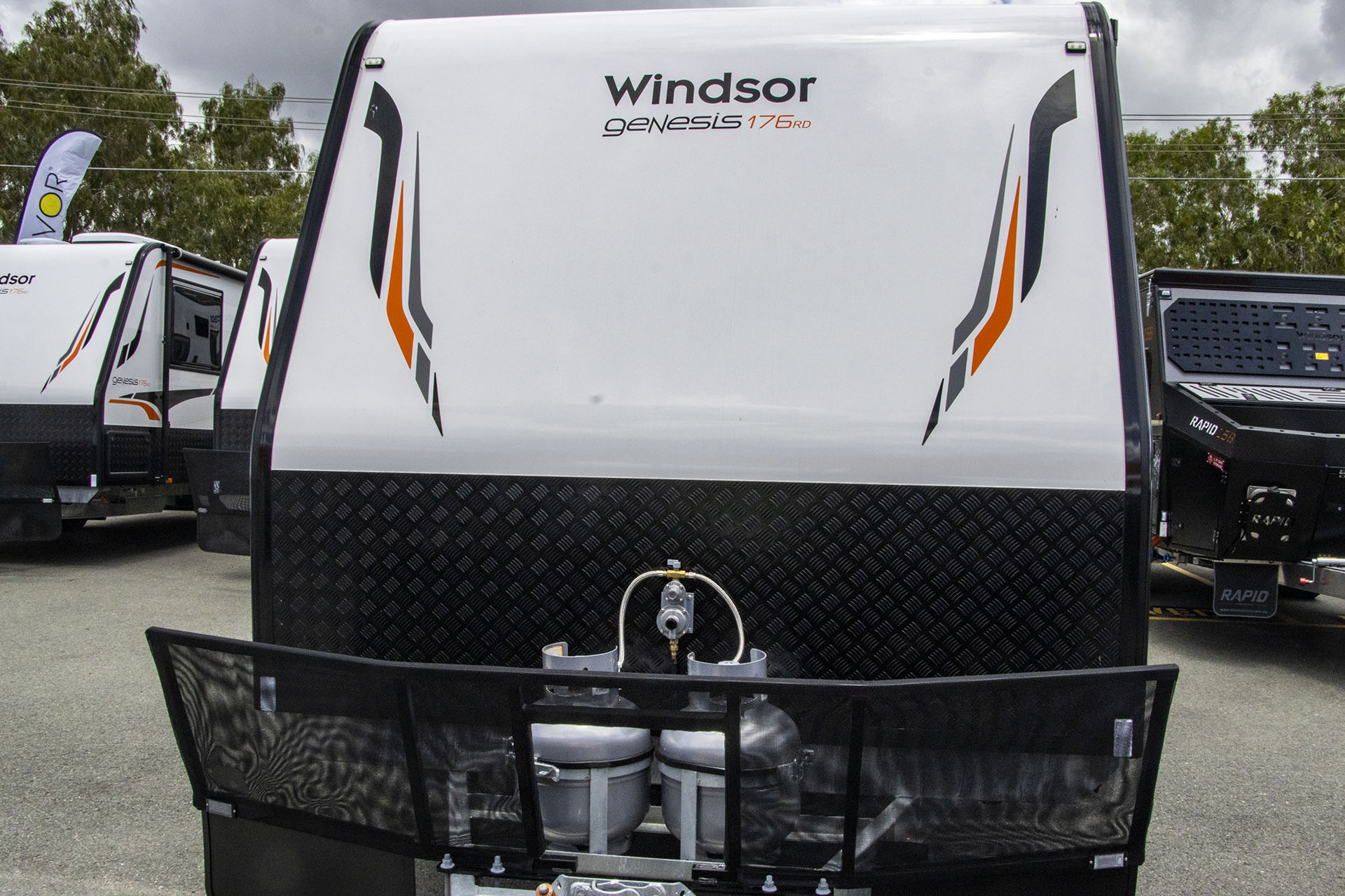 Carousel Popup Thumnails 3 - 2025 Windsor Genesis 176RD