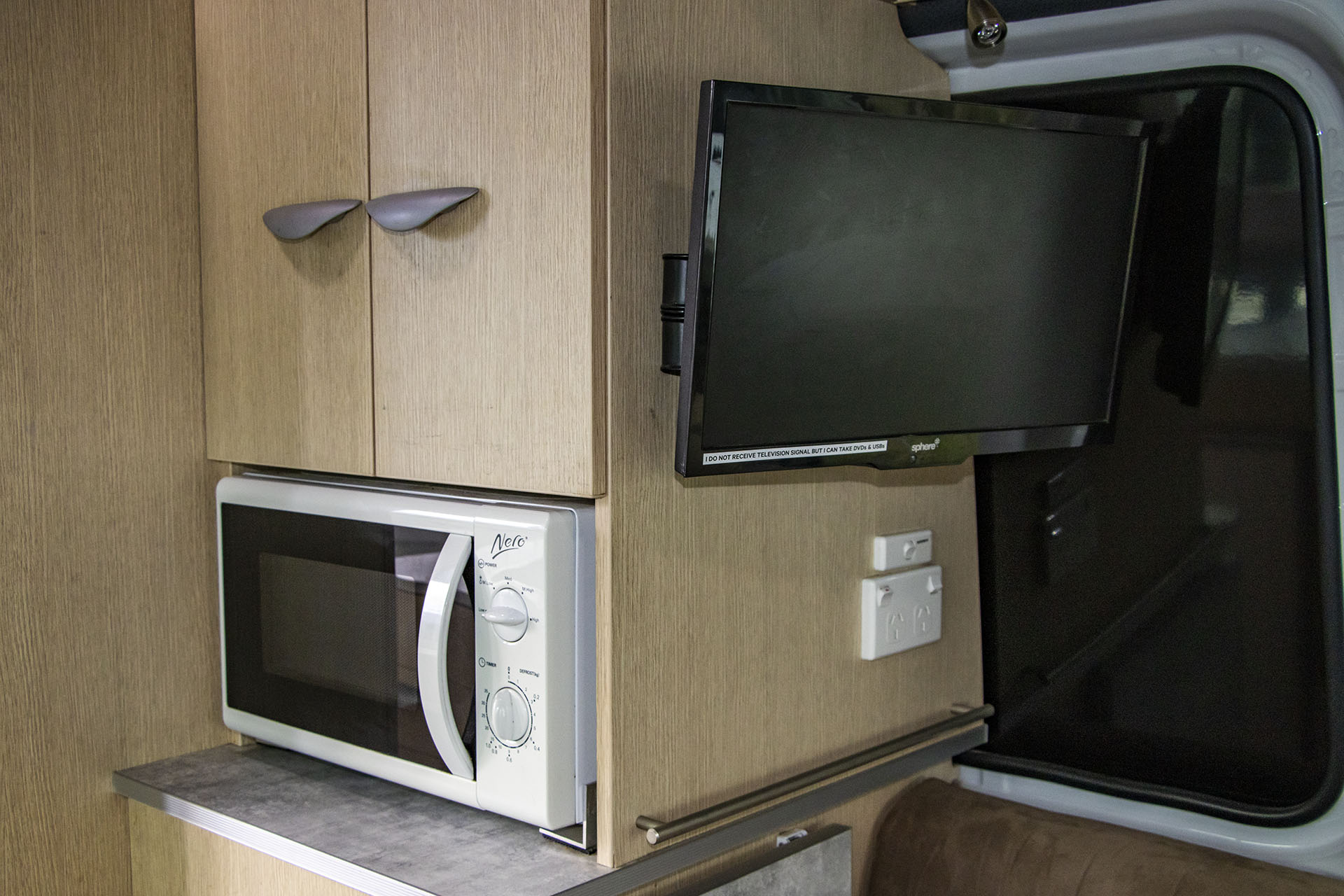 Carousel Popup Thumnails 26 - 2021 Kea Nomad M700 Mercedes 3 Berth