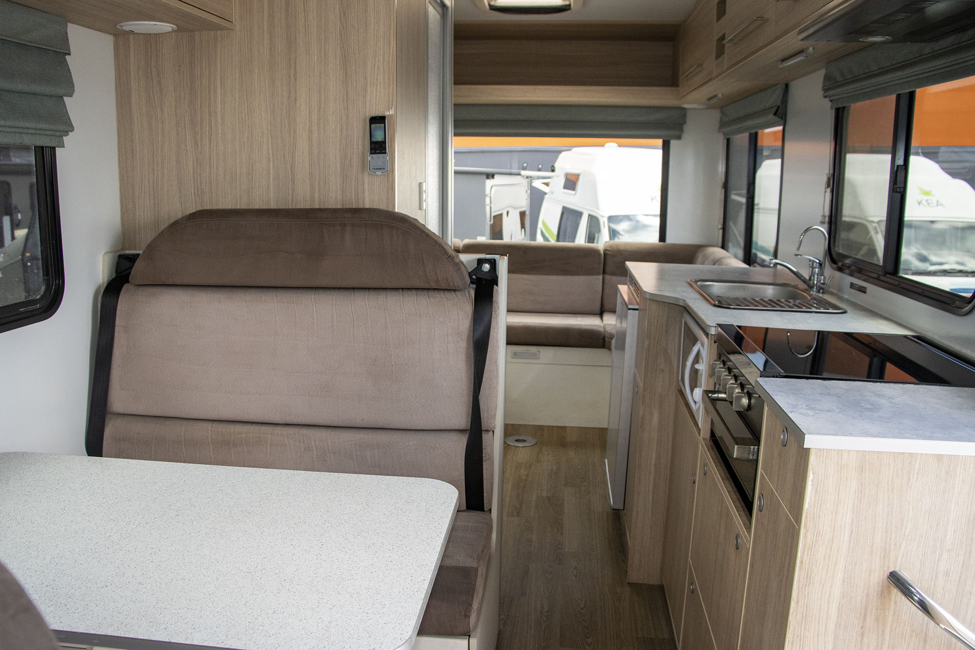 Carousel Popup Thumnails 25 - 2021 Kea River M721 Mercedes 6 Berth