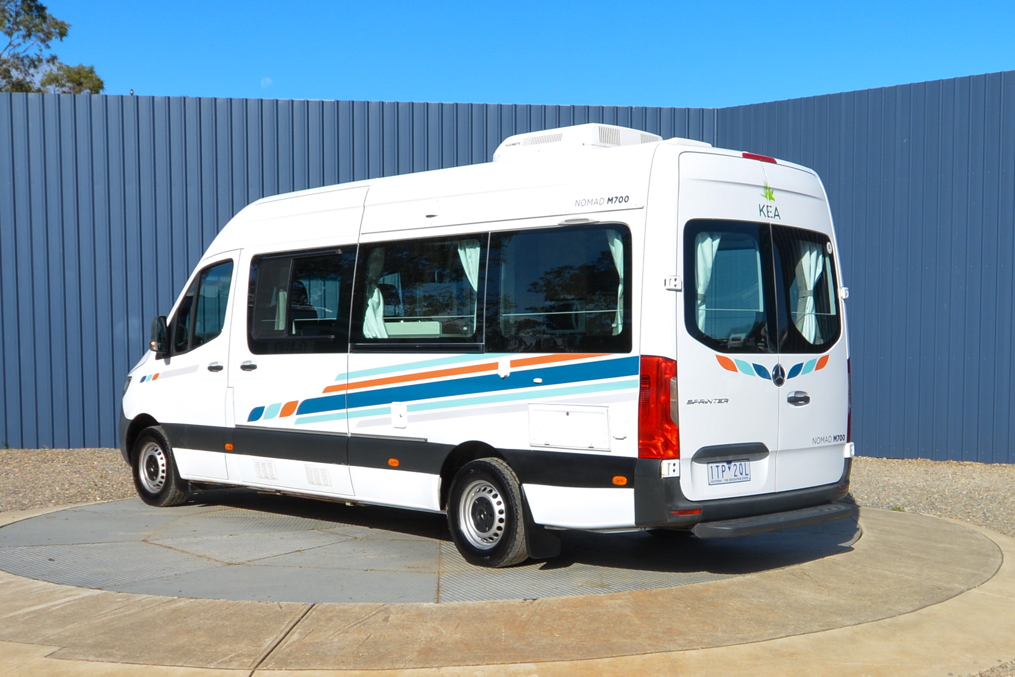 Carousel Popup Thumnails 7 - 2021 Kea Nomad M700 Mercedes 3 Berth