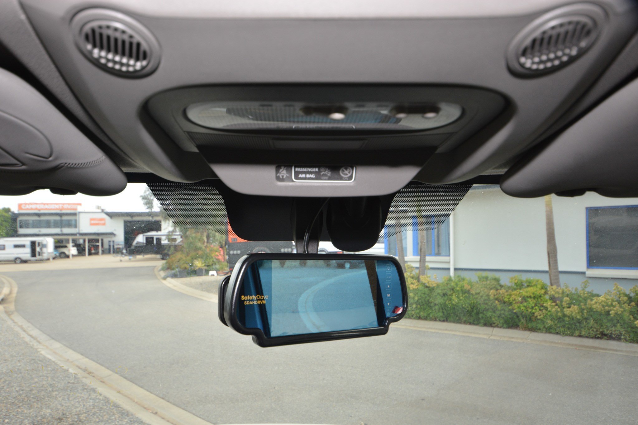 Carousel Popup Thumnails 18 - 2024 Windsor Daintree Renault 2 Berth