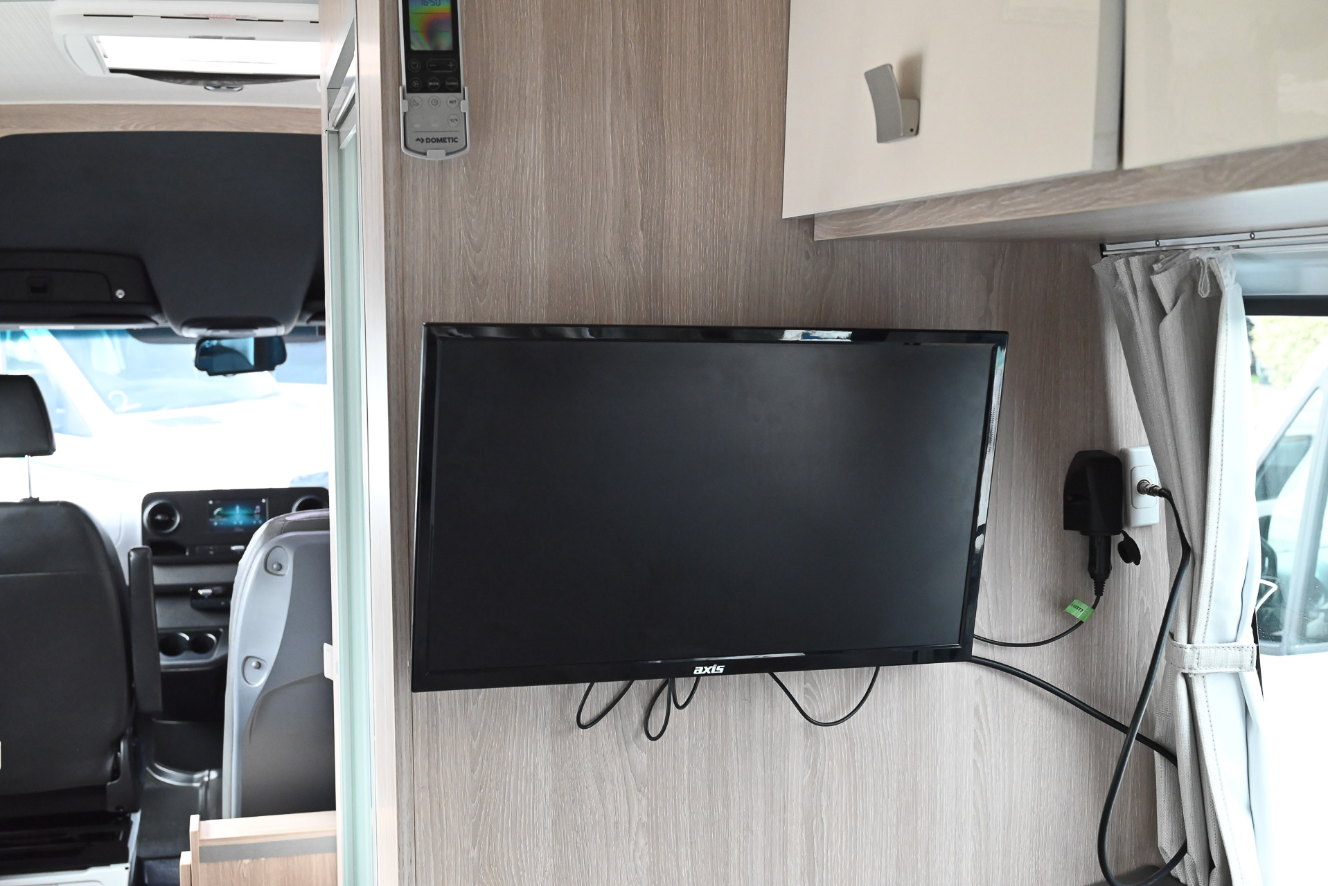 Carousel Popup Thumnails 27 - 2021 Talvor Euro Tourer Mercedes 2 Berth