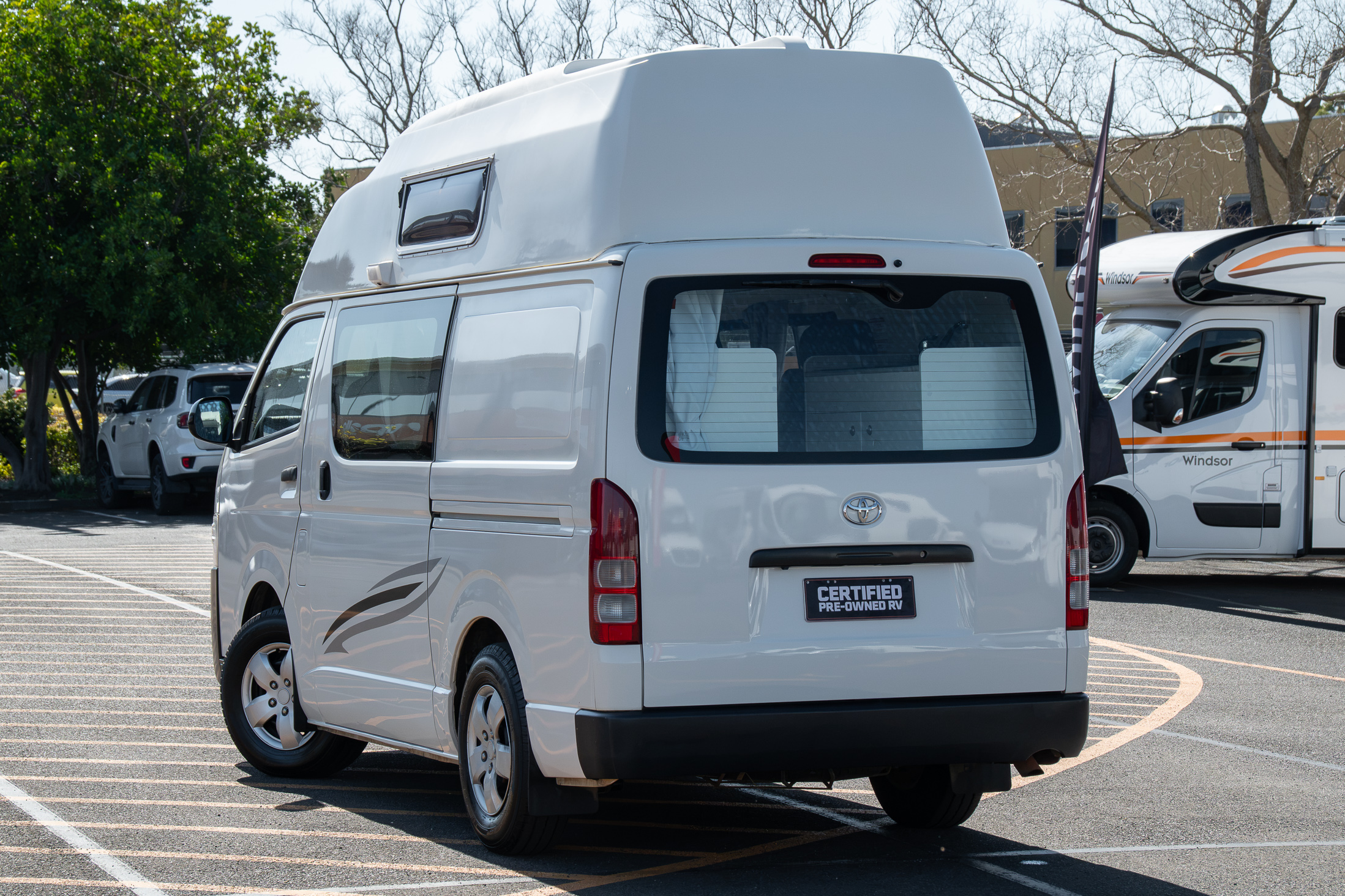 Carousel Popup Thumnails 7 - 2018 Talvor Endeavour Toyota 4 Berth