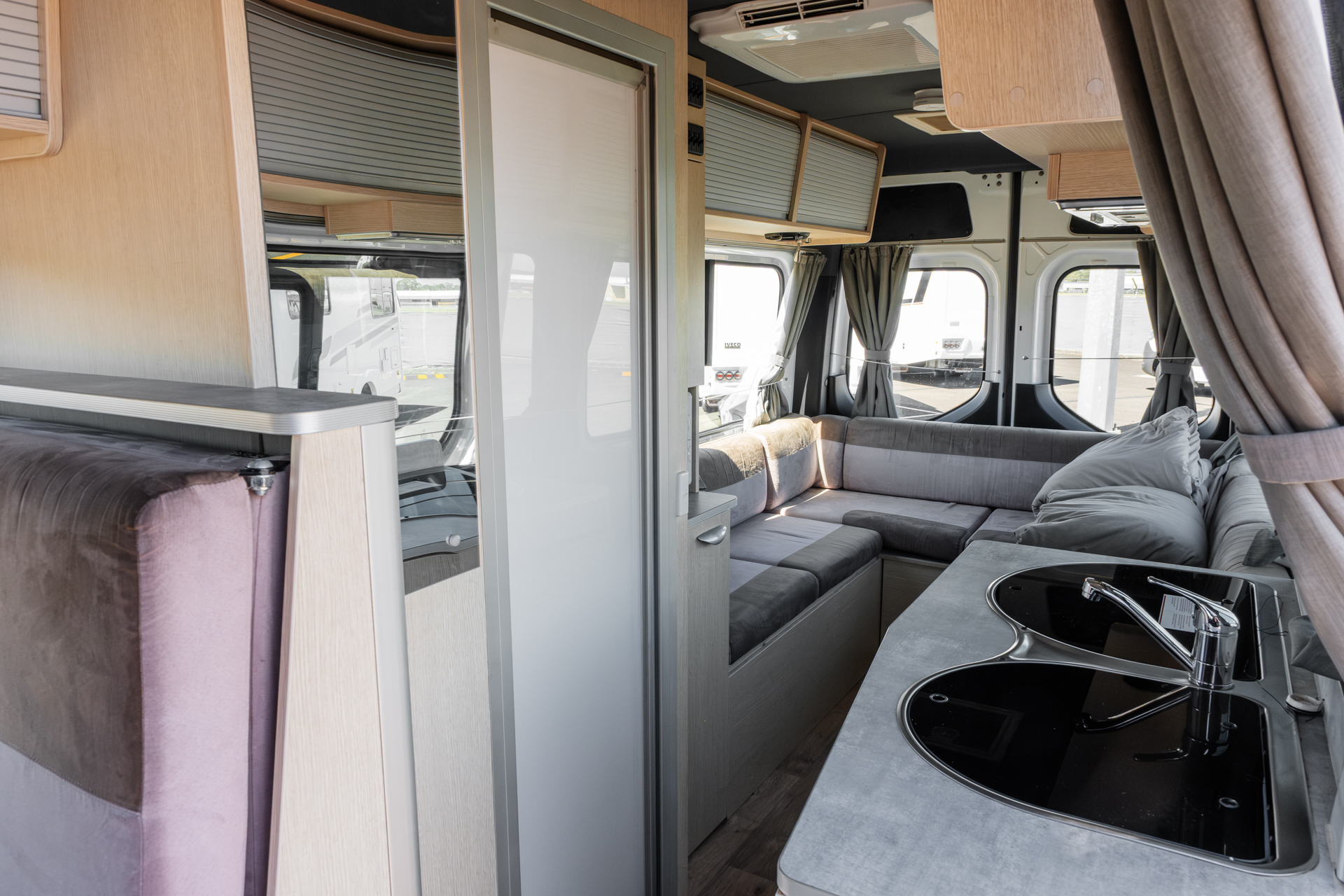 Carousel Popup Thumnails 19 - 2022 Kea Nomad M700 Mercedes 3 Berth