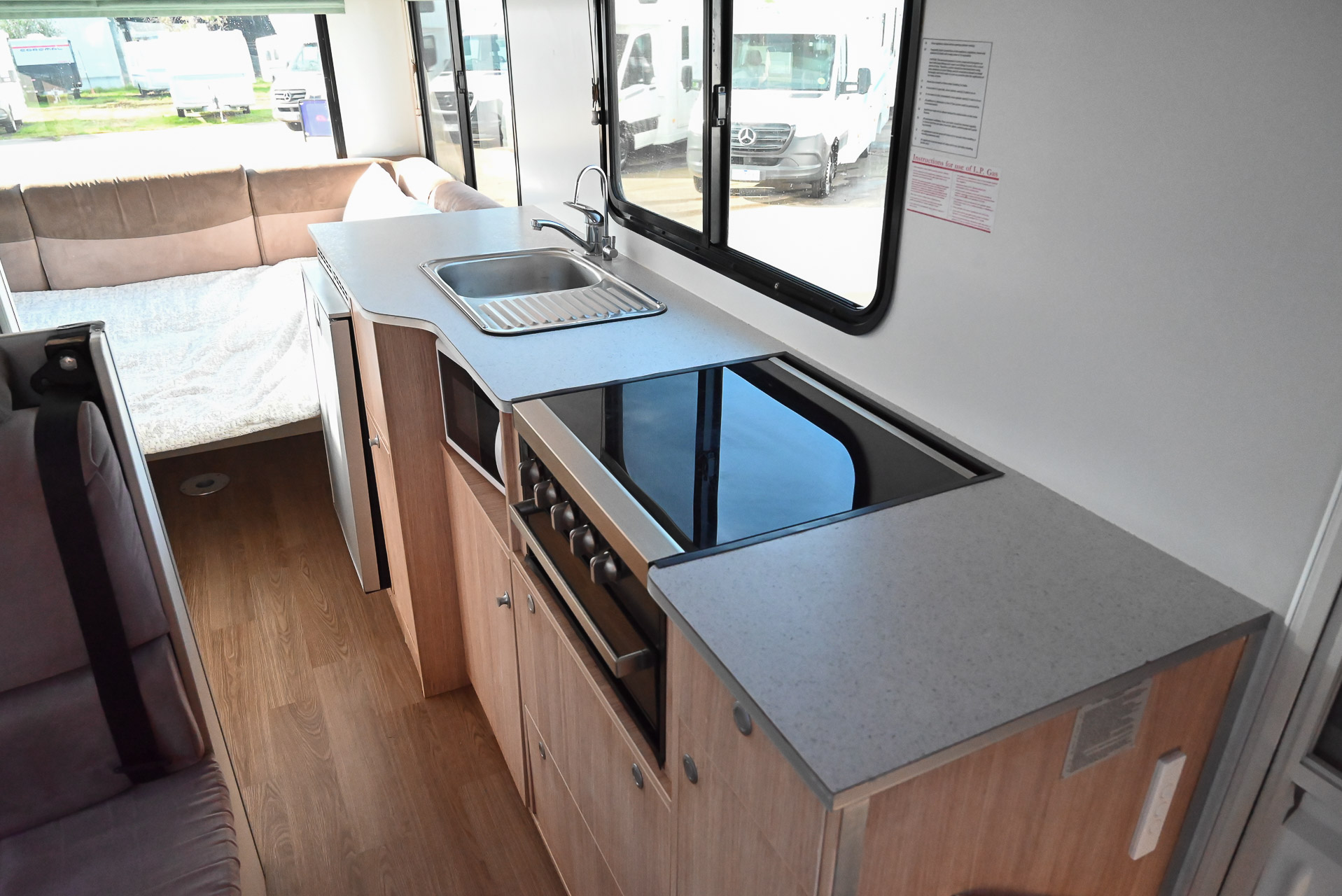 Carousel Popup Thumnails 17 - 2021 Kea River M721 Mercedes 6 Berth