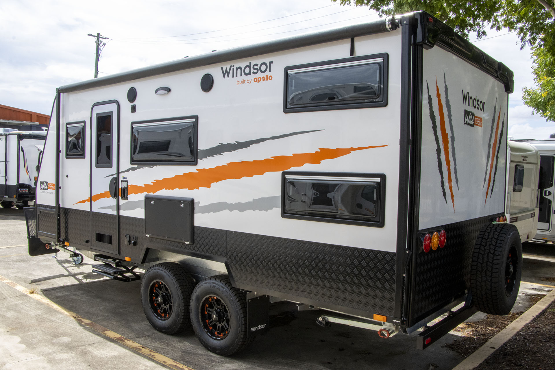 Carousel Popup Thumnails 2 - 2025 Windsor Wild Semi Off Road 196MD