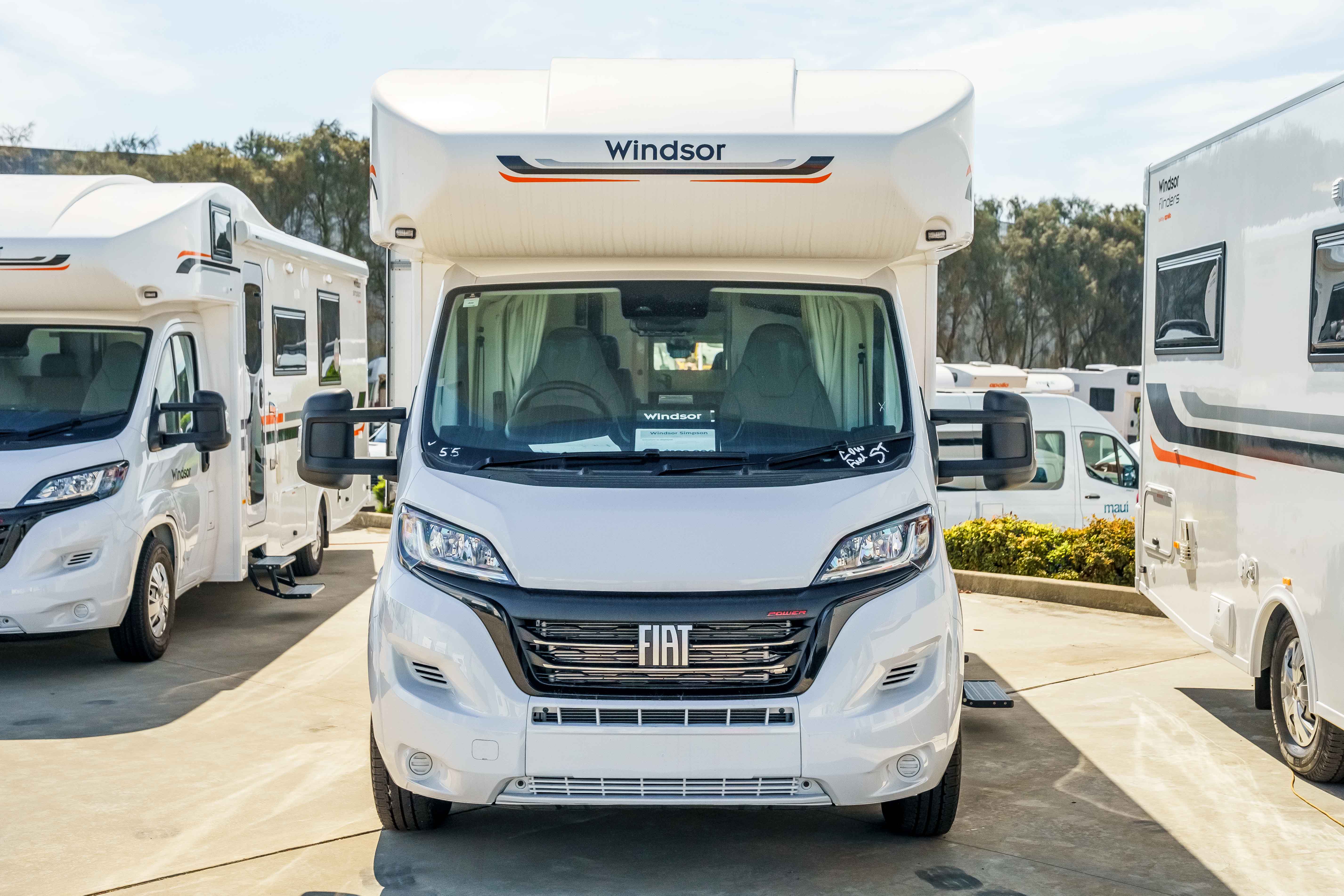 Carousel Popup Thumnails 2 - 2023 Windsor Simpson Fiat 4 Berth