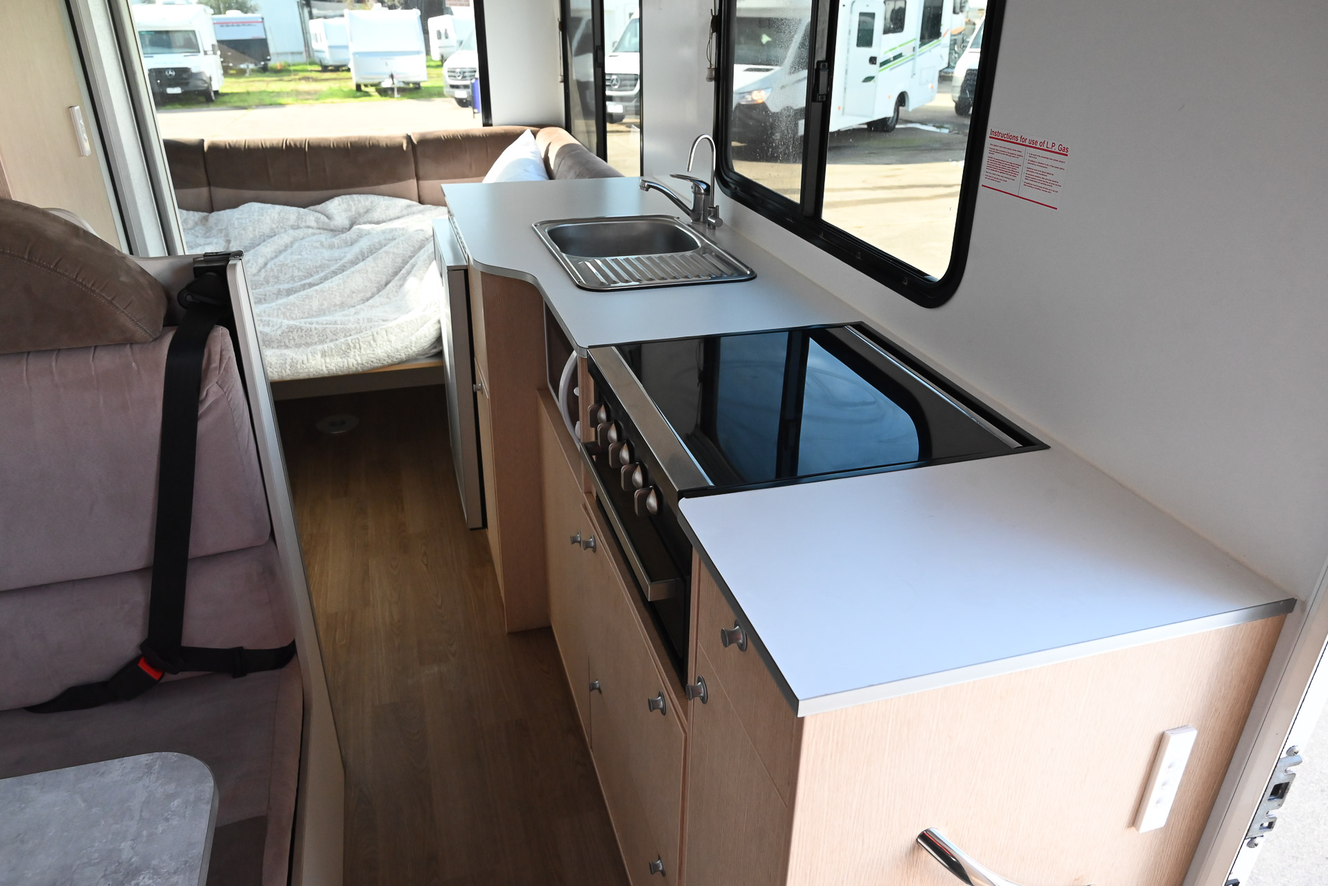 Carousel Popup Thumnails 20 - 2021 Kea River M721 Mercedes 6 Berth