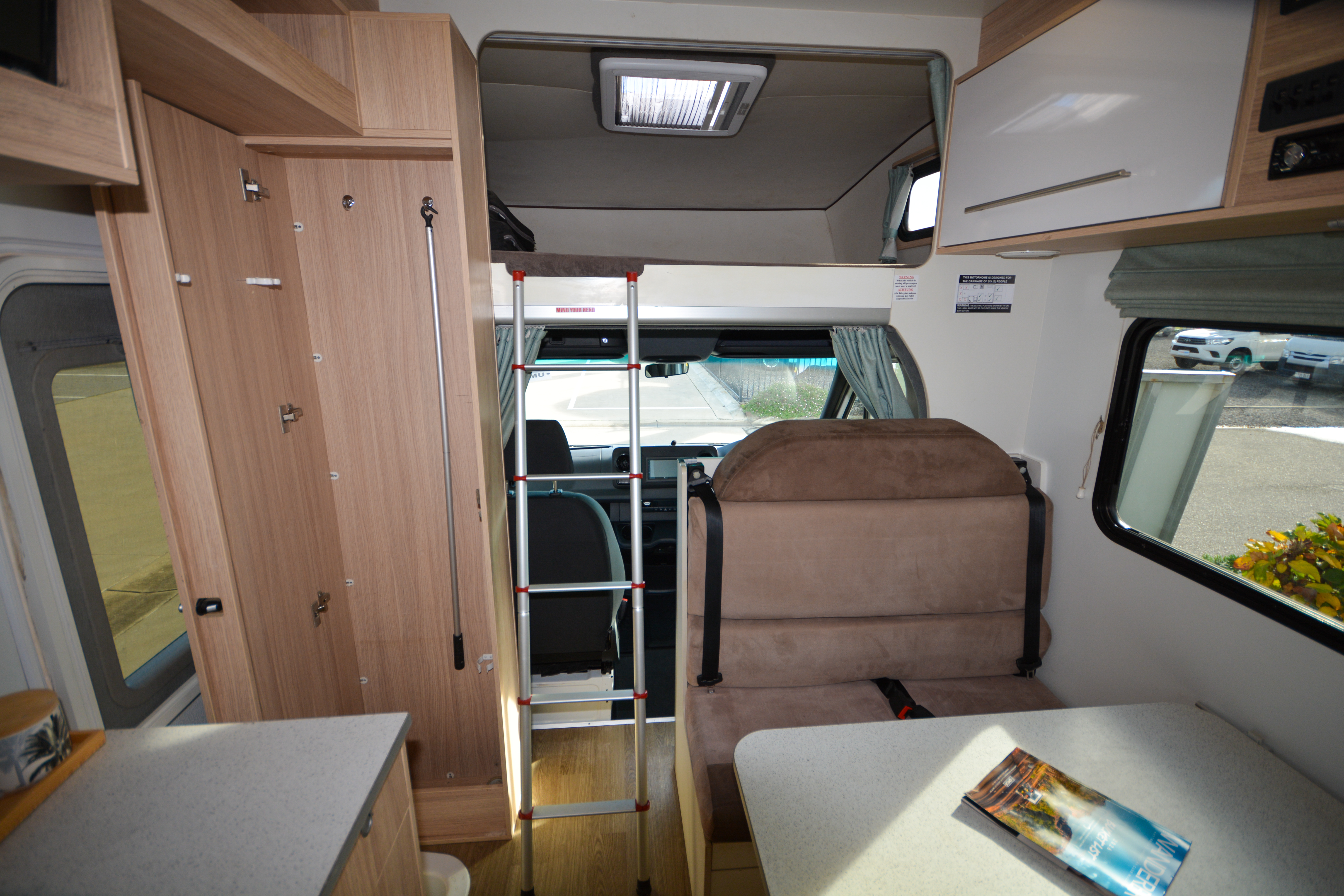 Carousel Popup Thumnails 23 - 2021 Kea River M721 Mercedes 6 Berth