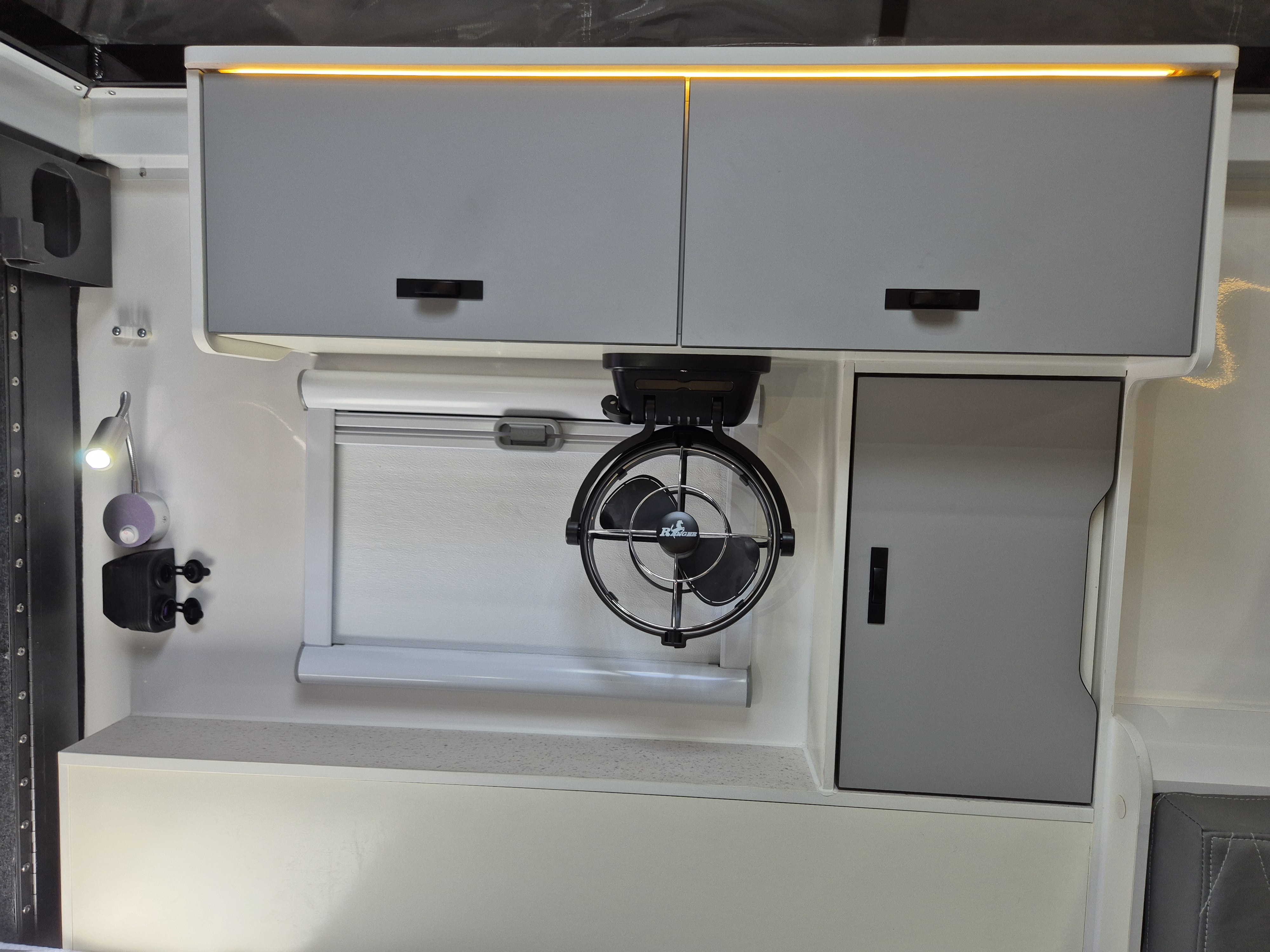 Carousel Popup Thumnails 24 - 2025 Windsor Rapid 15B