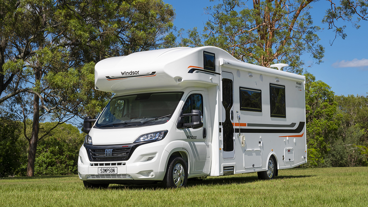 Carousel Popup Main - 2023 Windsor Simpson Fiat 4 Berth