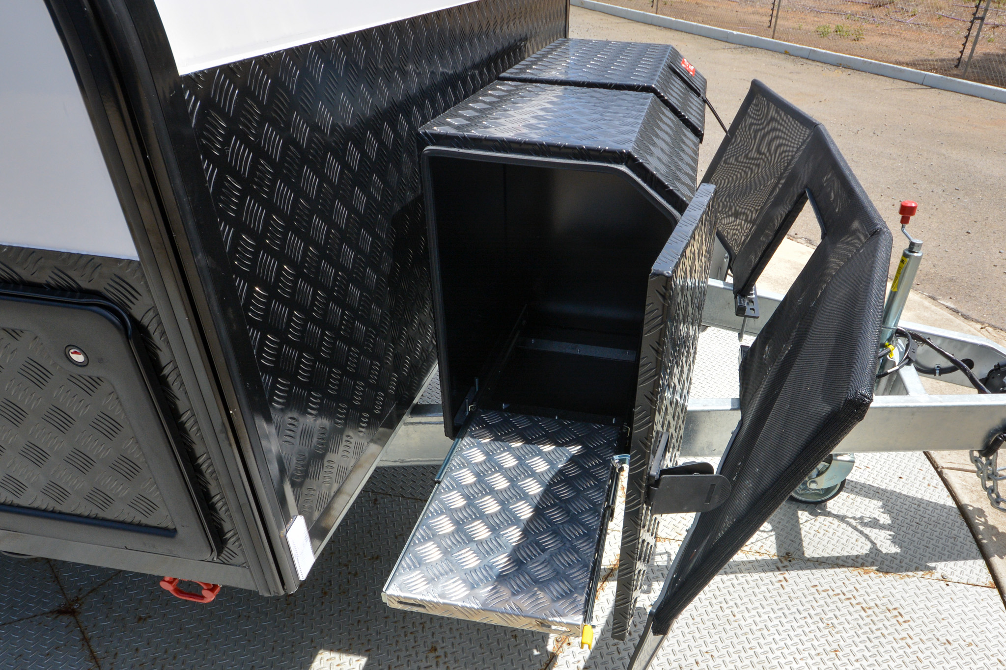 Carousel Popup Thumnails 11 - 2025 Windsor Wild Semi Off-Road 176RD XP