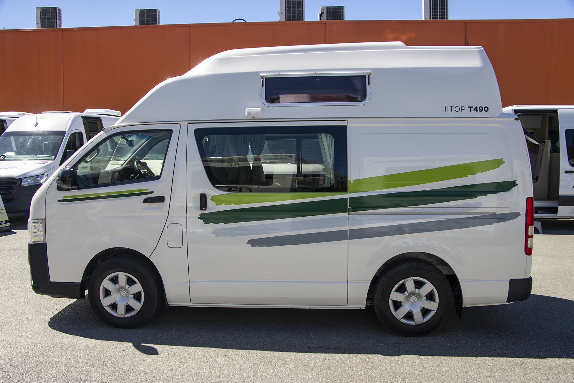 Carousel Popup Thumnails 7 - 2018 Talvor Endeavour Toyota 4 Berth