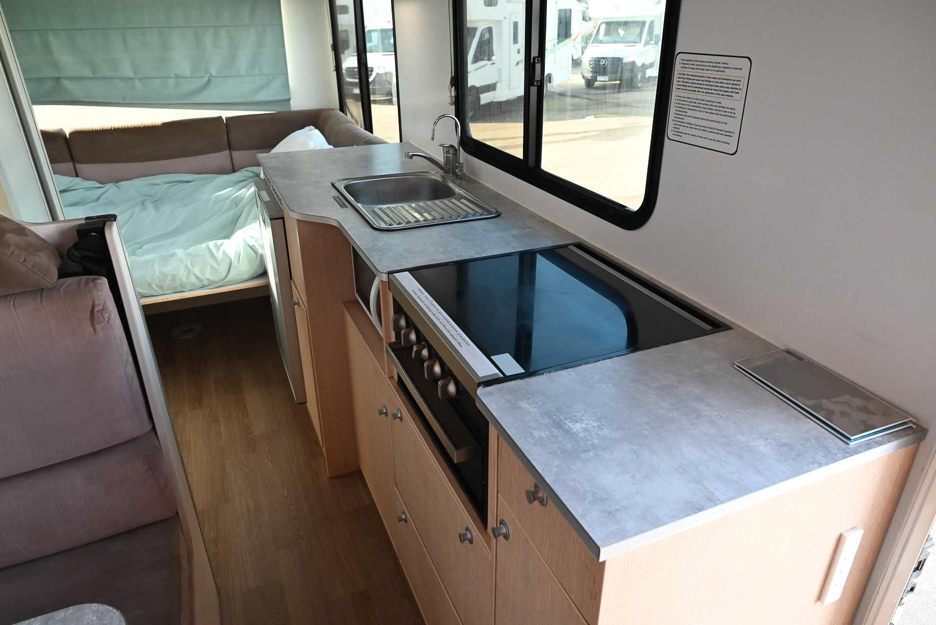 Carousel Popup Thumnails 20 - 2021 Kea River M721 Mercedes 6 Berth