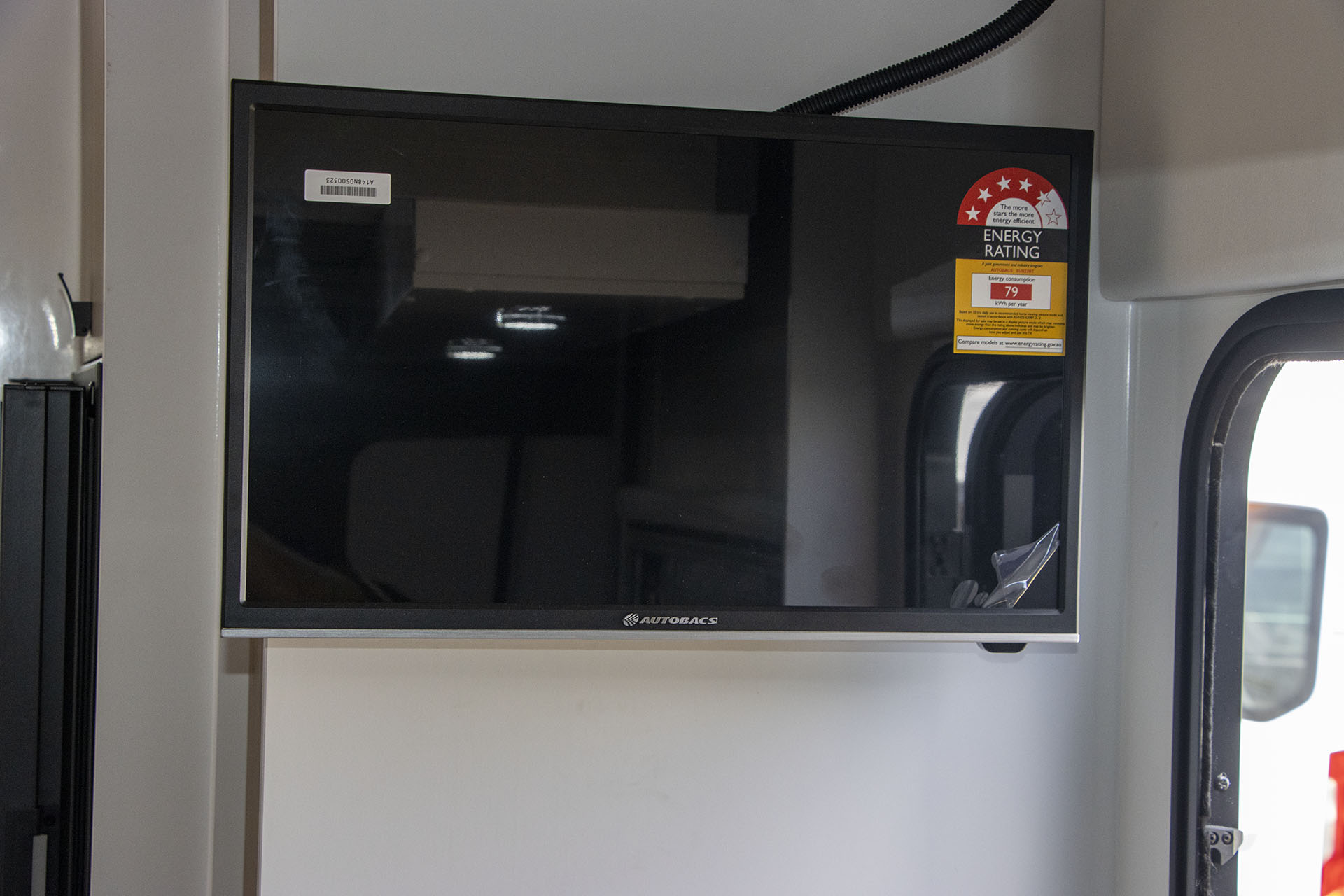 Carousel Popup Thumnails 23 - 2024 Windsor Daintree Renault 2 Berth