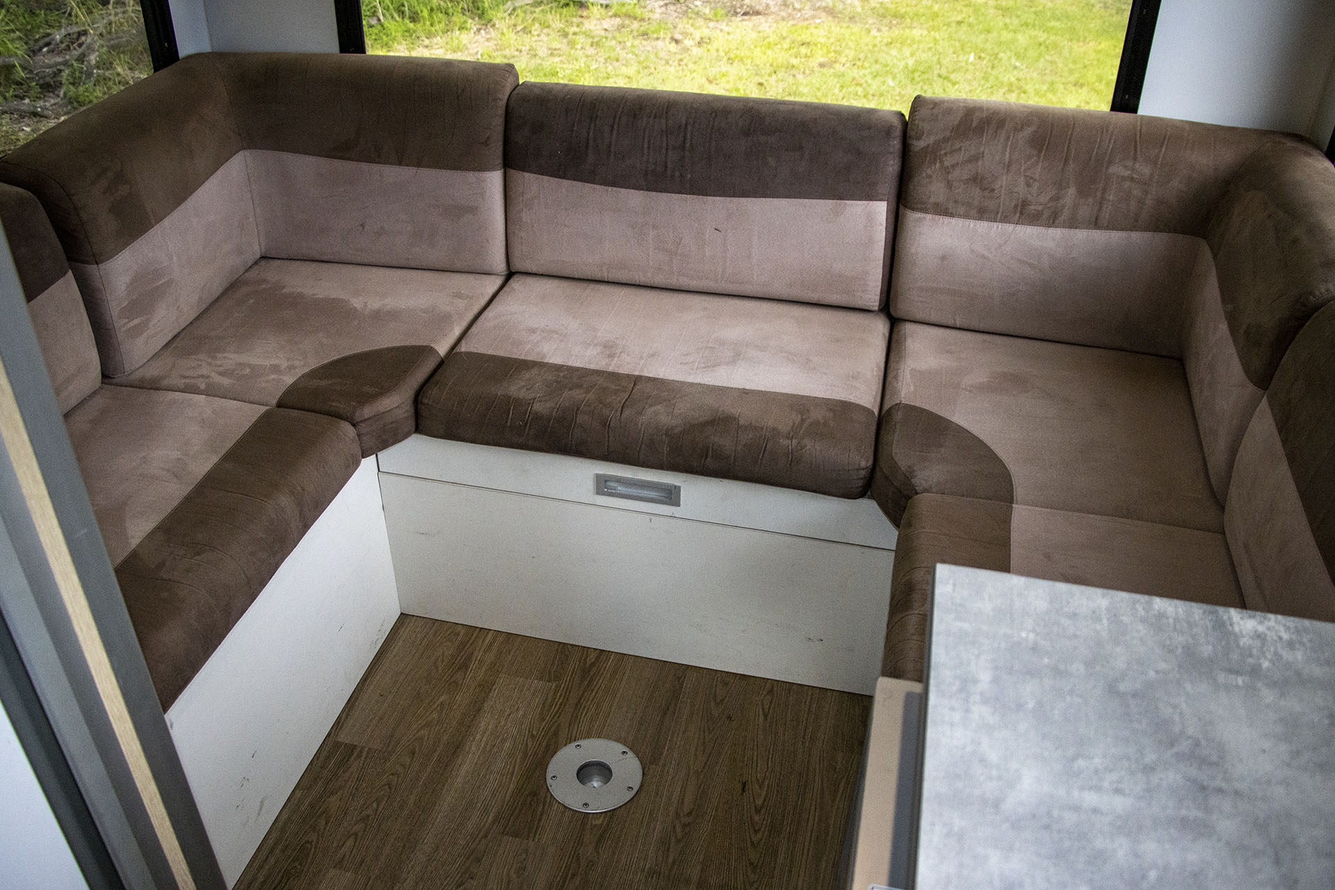 Carousel Popup Thumnails 26 - 2021 Kea River M721 Mercedes 6 Berth