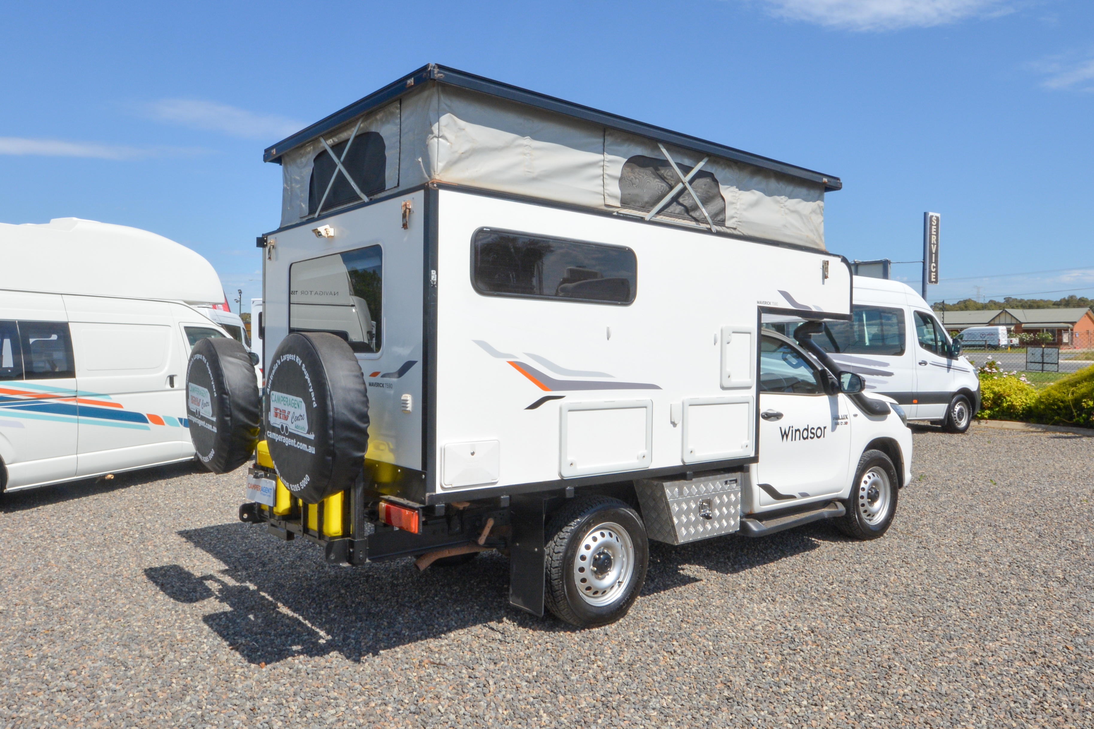Carousel Popup Thumnails 8 - 2022 Windsor Maverick T590