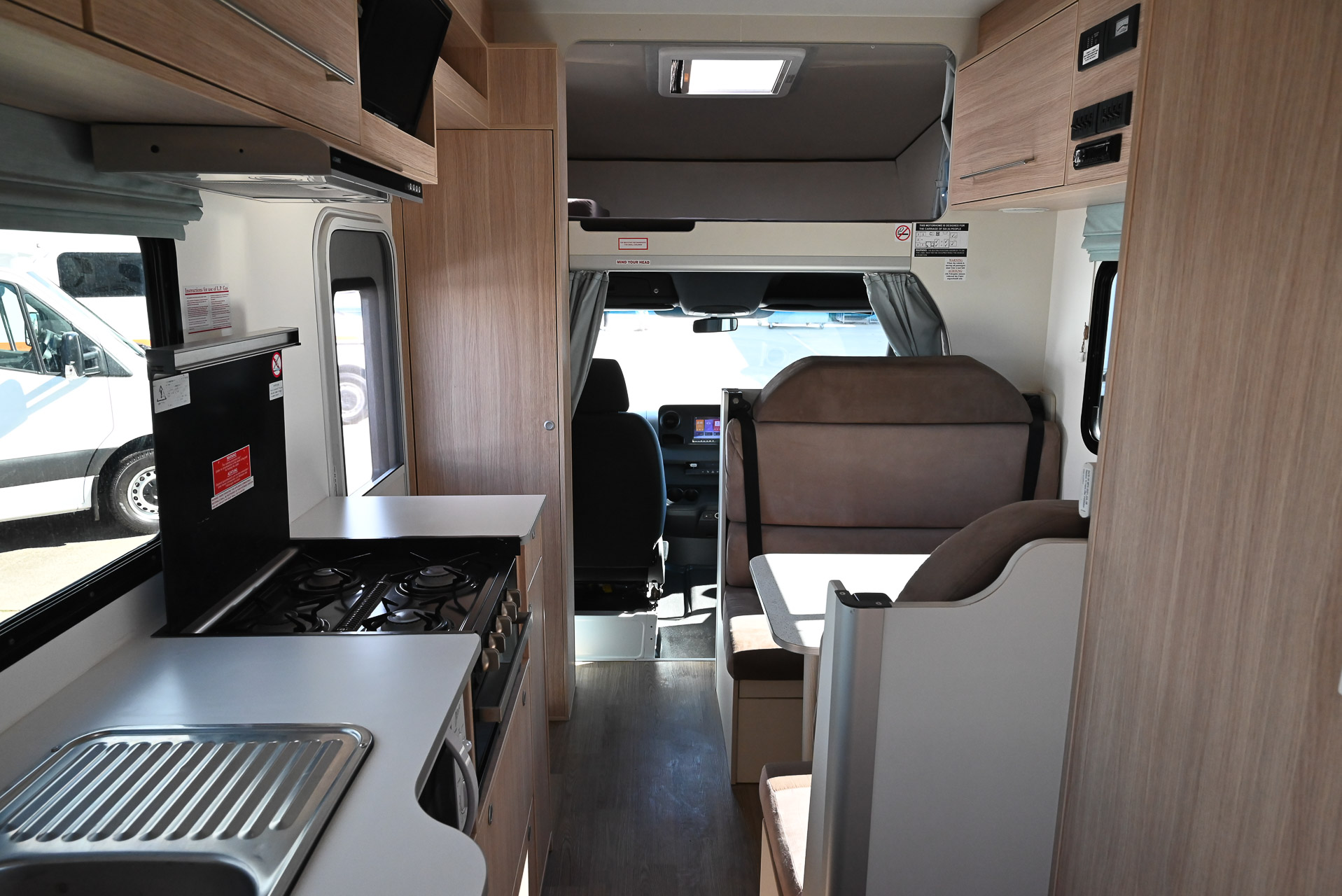Carousel Popup Thumnails 30 - 2019 Kea River M721 Mercedes 6 Berth