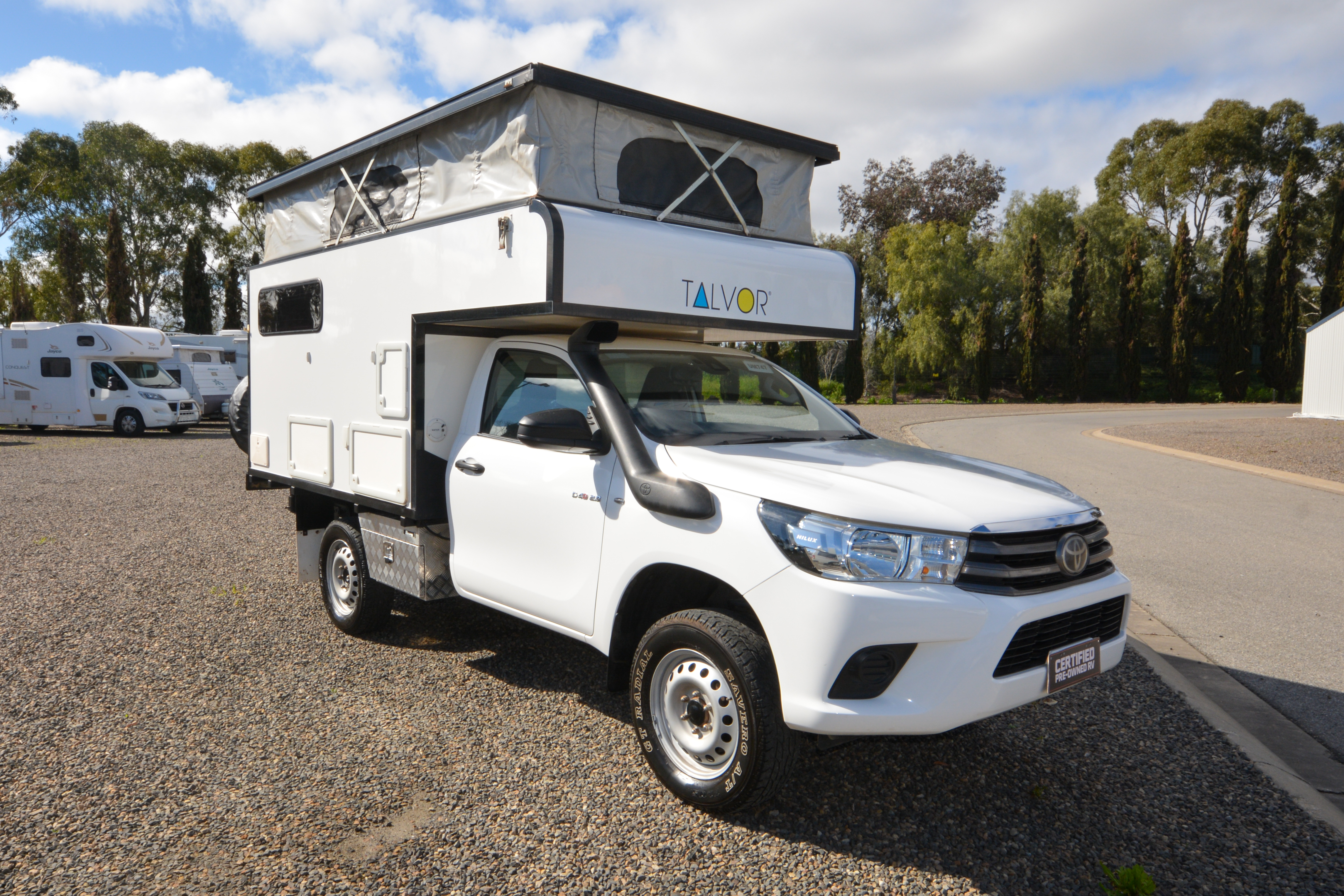 Carousel Popup Thumnails 3 - 2022 Talvor Adventure Camper Toyota 2 Berth